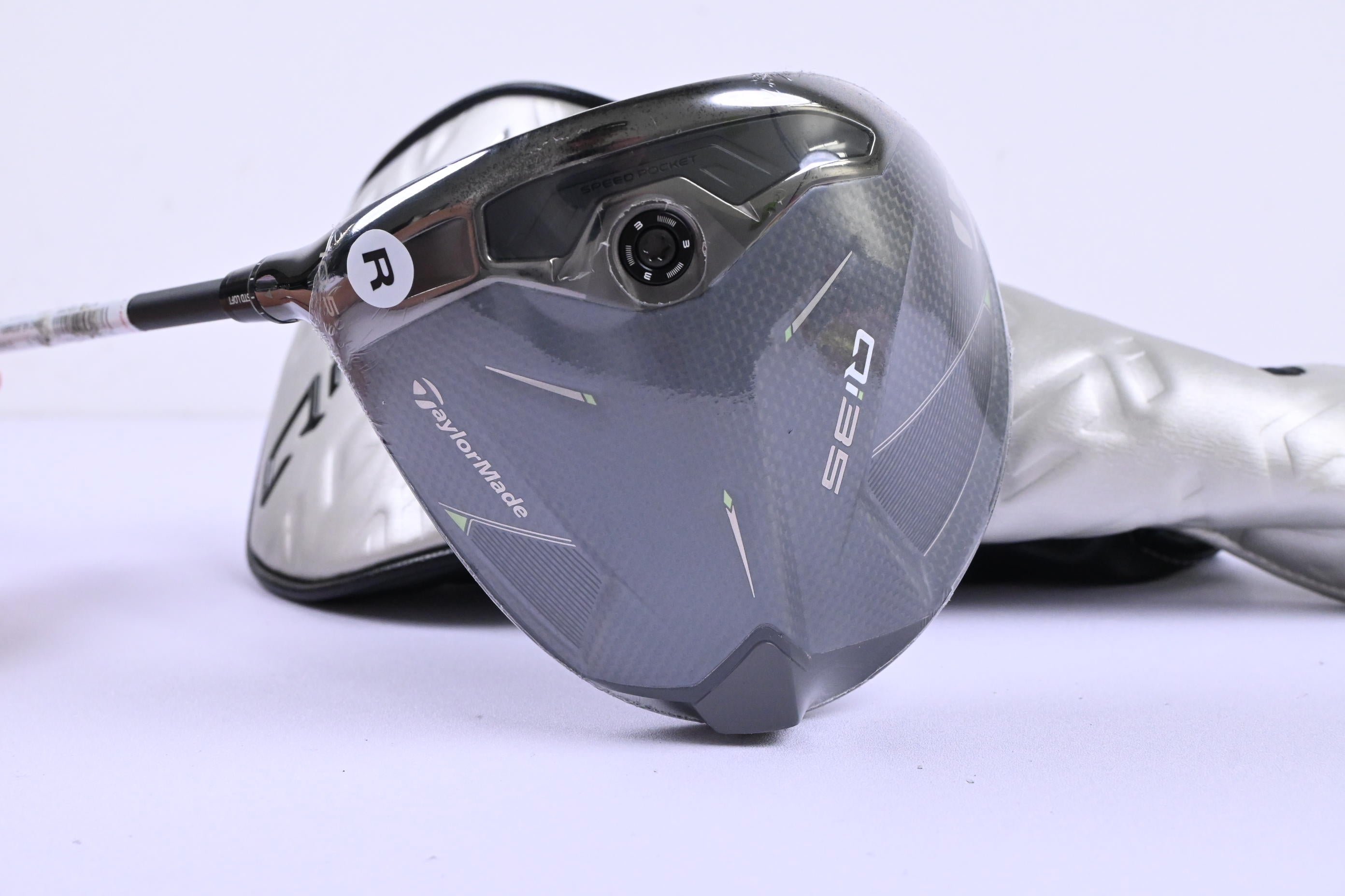 Left Hand Taylormade Qi35 Max Driver / 10.5 Degree / Regular Flex Ventus Blue 5