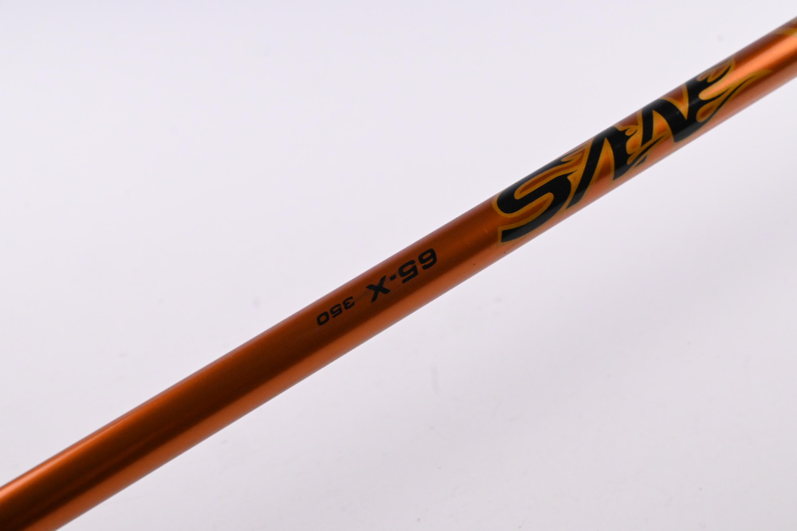 Titleist 909 D3 Driver / 9.5 Degree / X-Flex Aldila NVS Orange 65 Shaft
