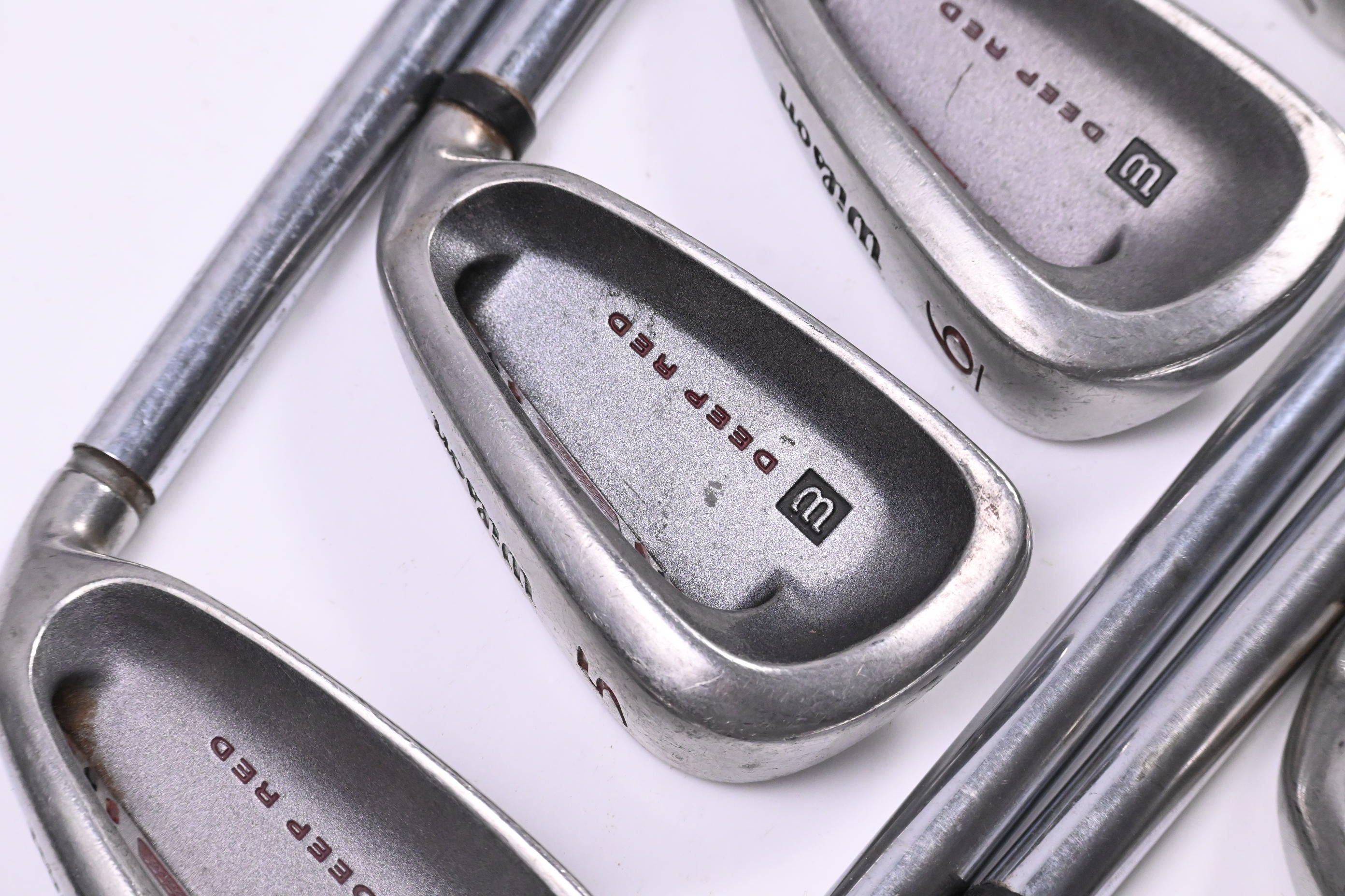 Wilson Deep Red Irons / 4-PW+GW+SW / Stiff Flex Wilson Fluid Steel Shatfs