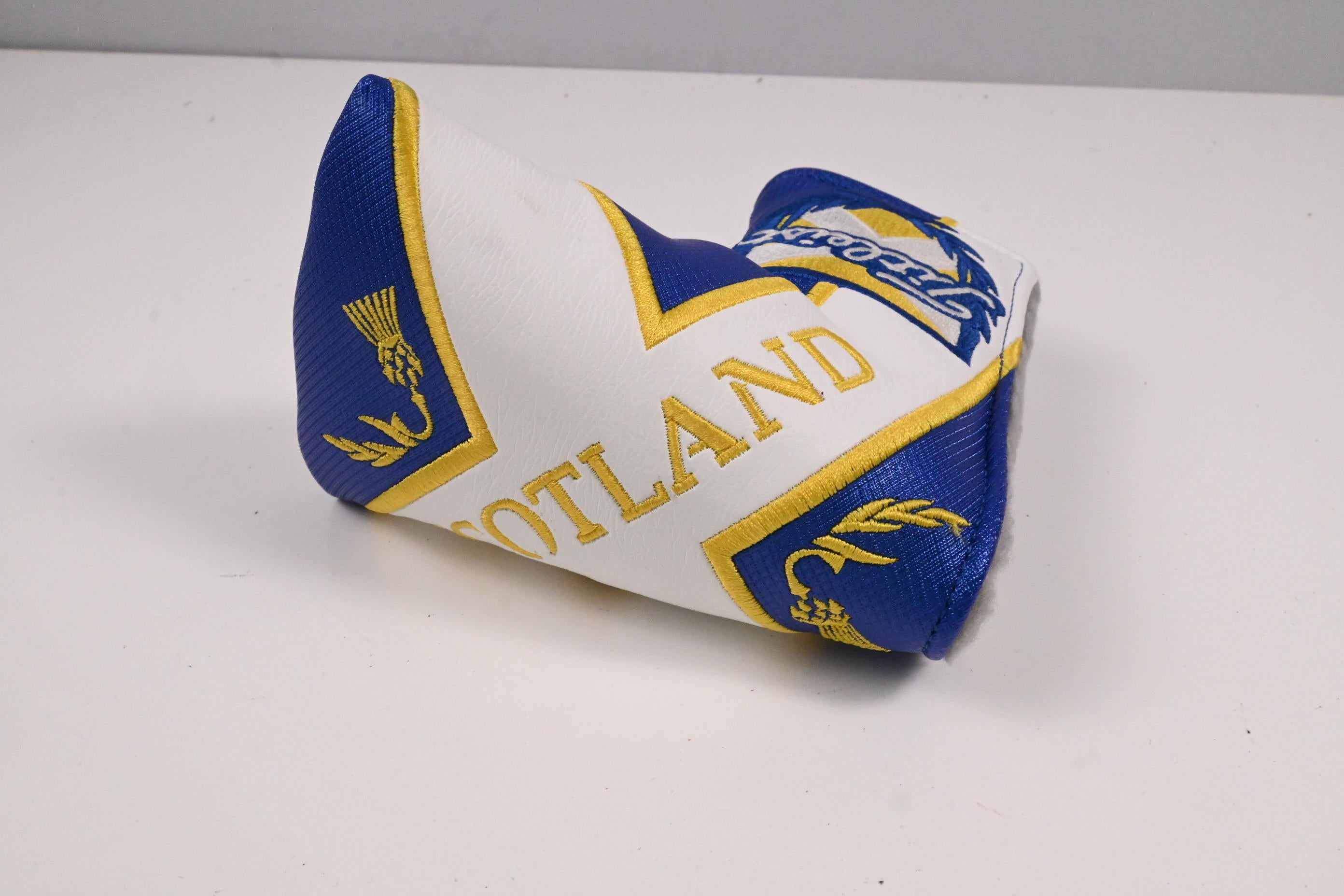 Scotty Cameron Scottish Flag Putter Cover / Mid Mallet / Blue, White