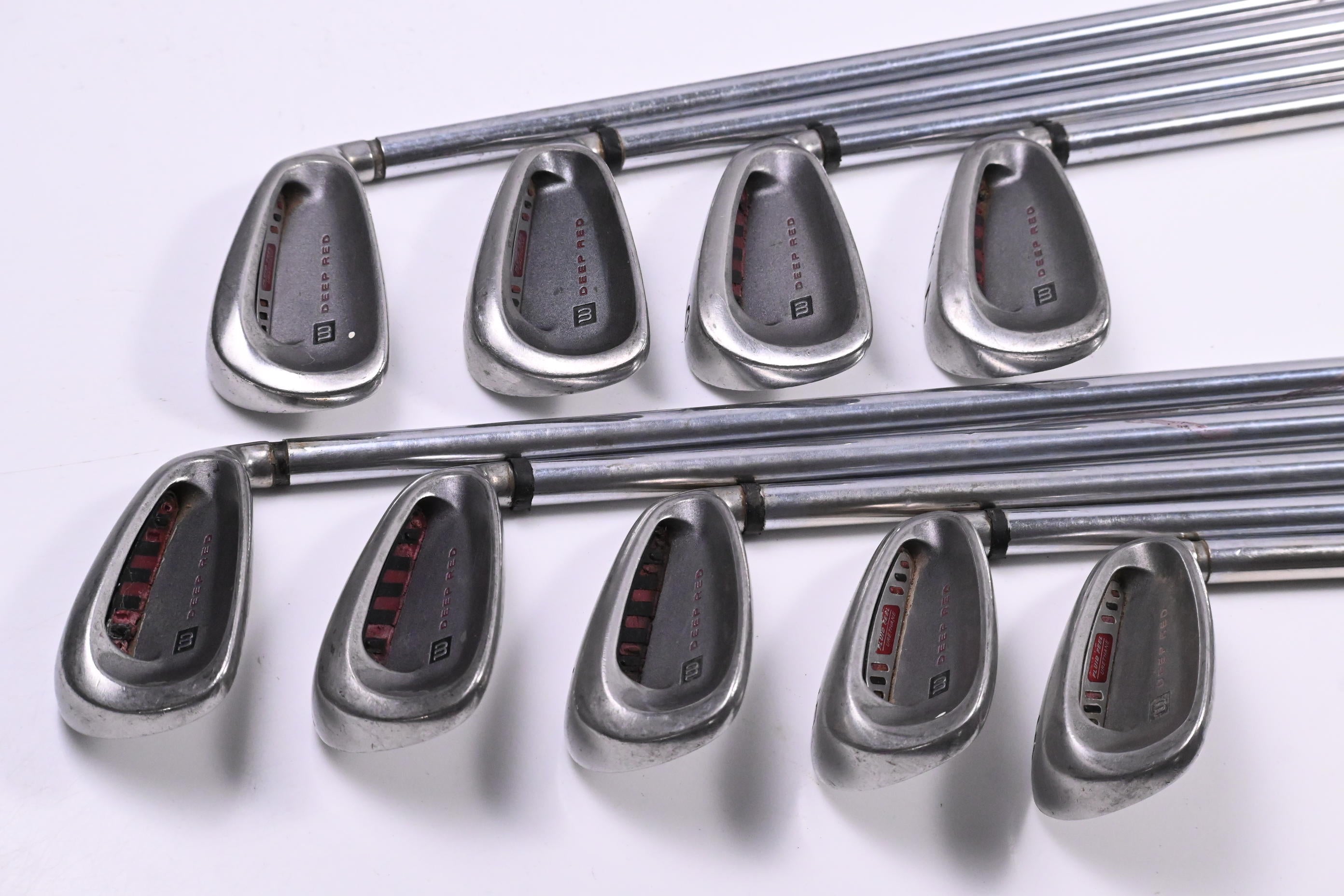 Wilson Deep Red Irons / 4-PW+GW+SW / Stiff Flex Wilson Fluid Steel Shatfs