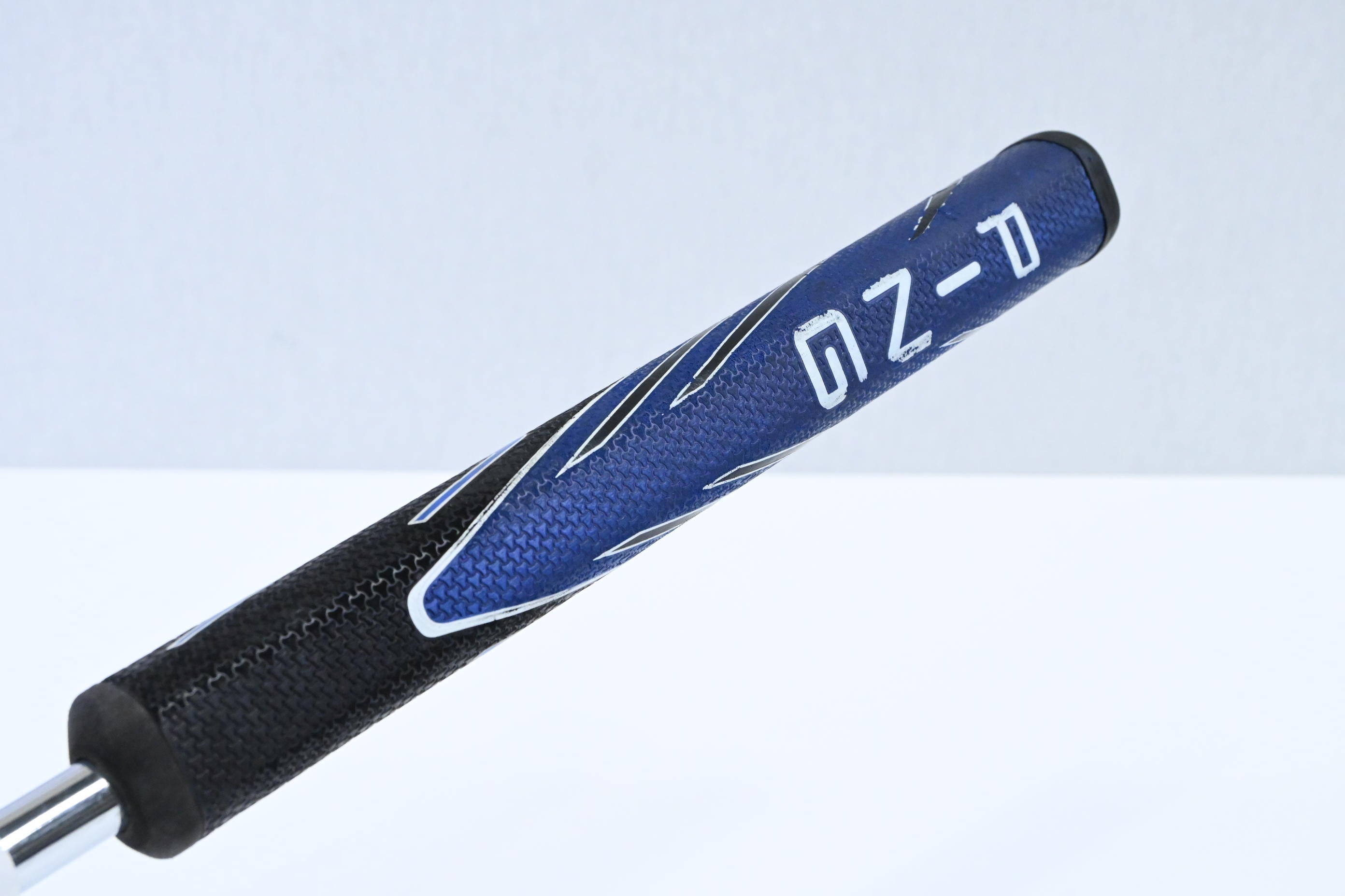 Odyssey Works Versa V-Line Putter / 34 Inch