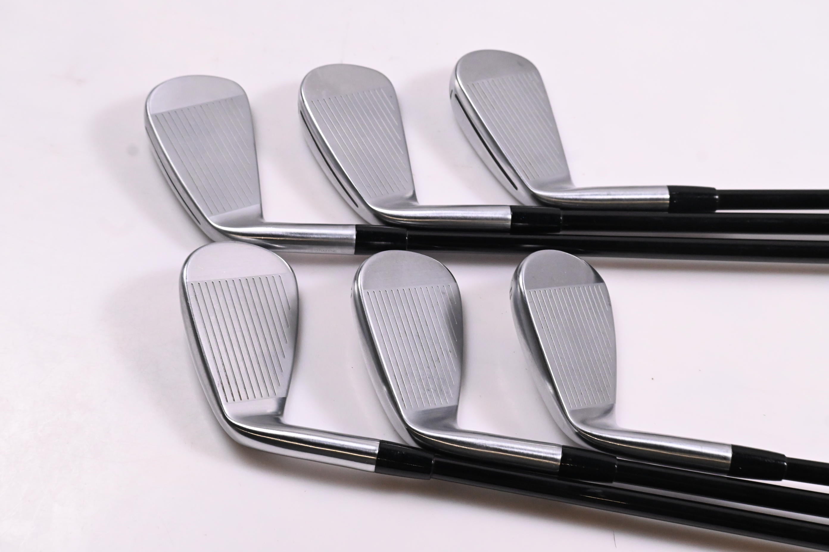 Taylormade P790 2025 Irons / 5-PW / Senior Flex Ventus Red 5 Shafts