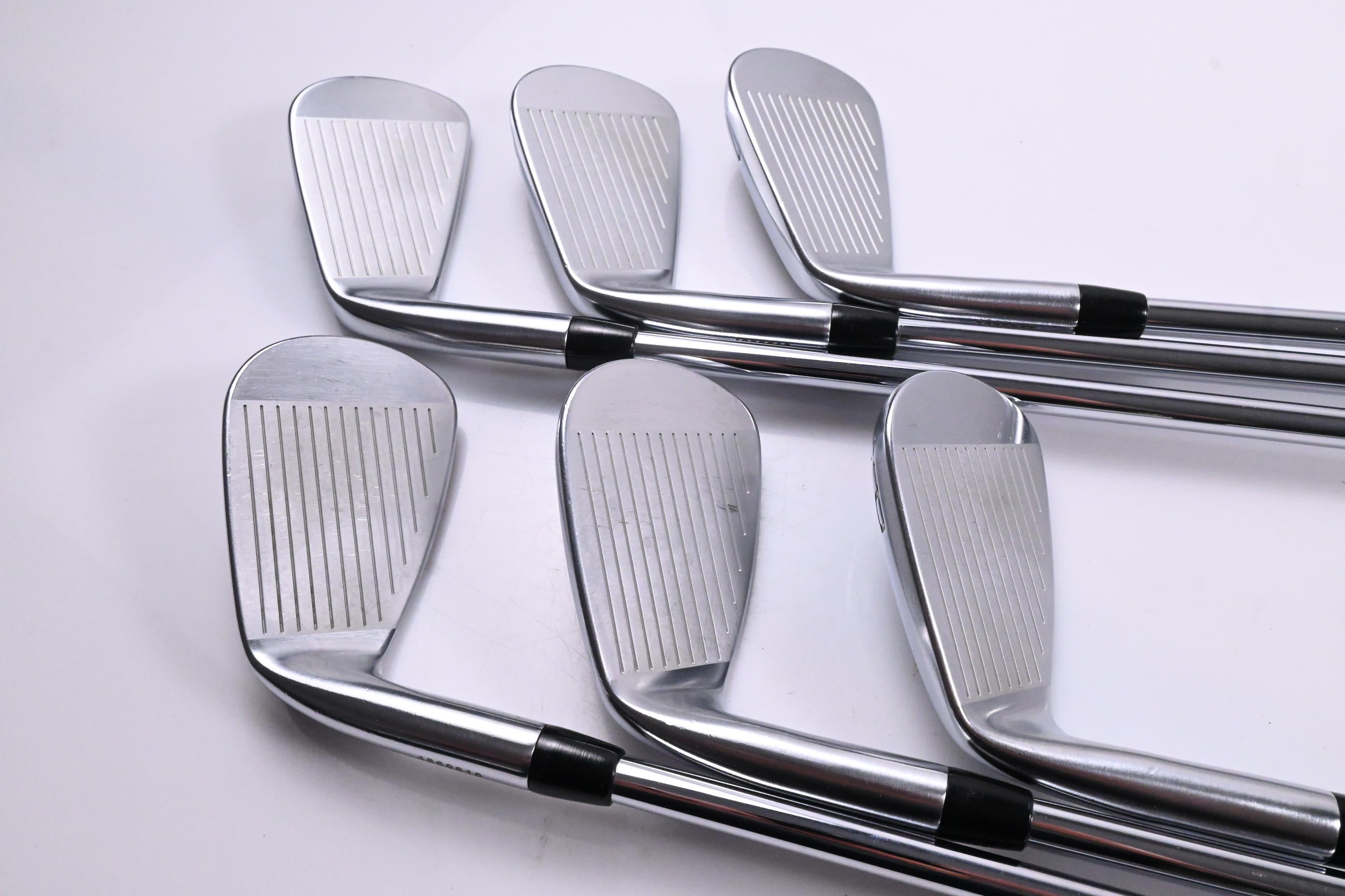 Titleist CB 620 Irons / 5-PW / Regular Flex AMT Red R300 Shafts