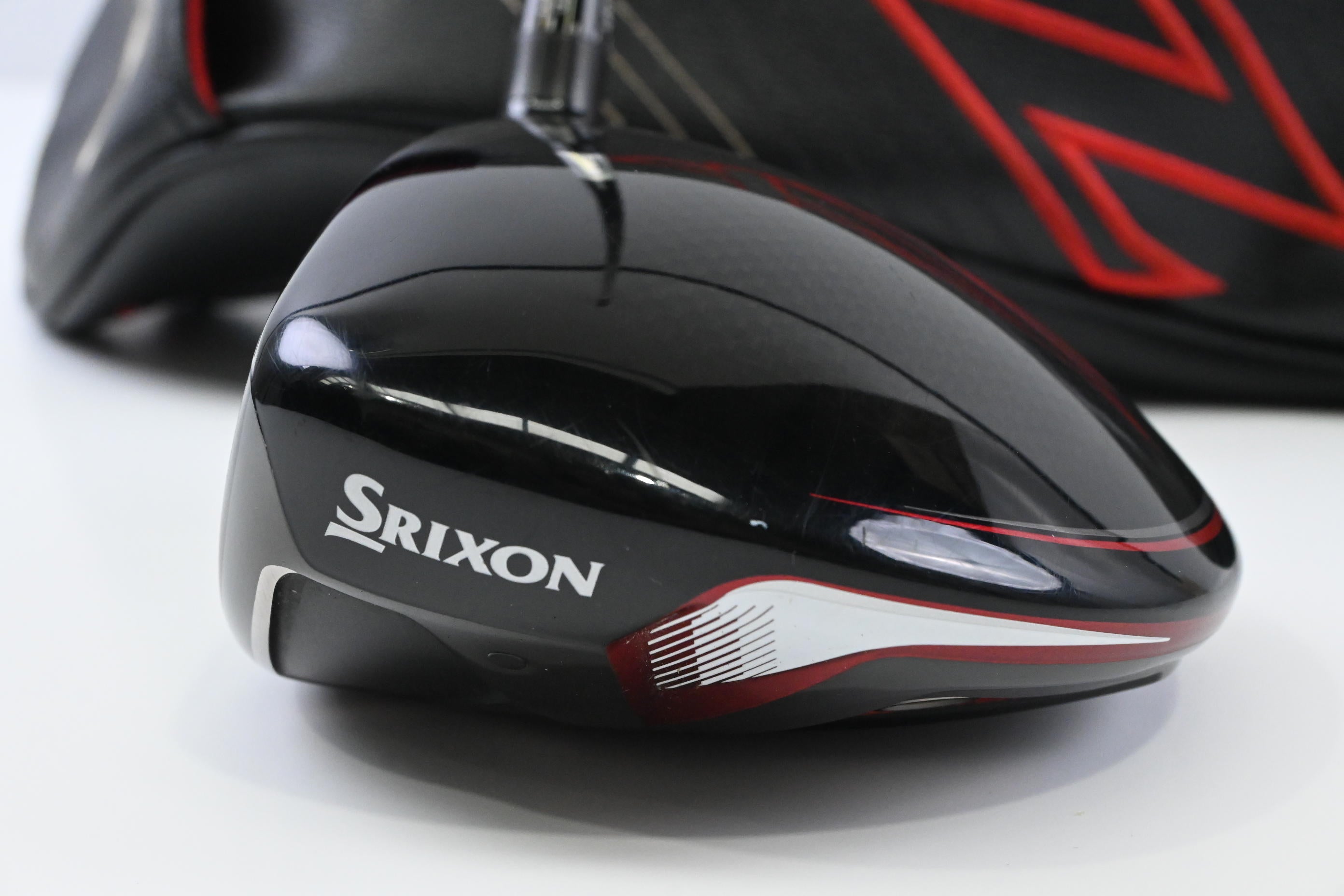 Left Hand Srixon ZX7 Driver / 10.5 Degree / Stiff Flex HZRDUS Smoke Red RDX 60
