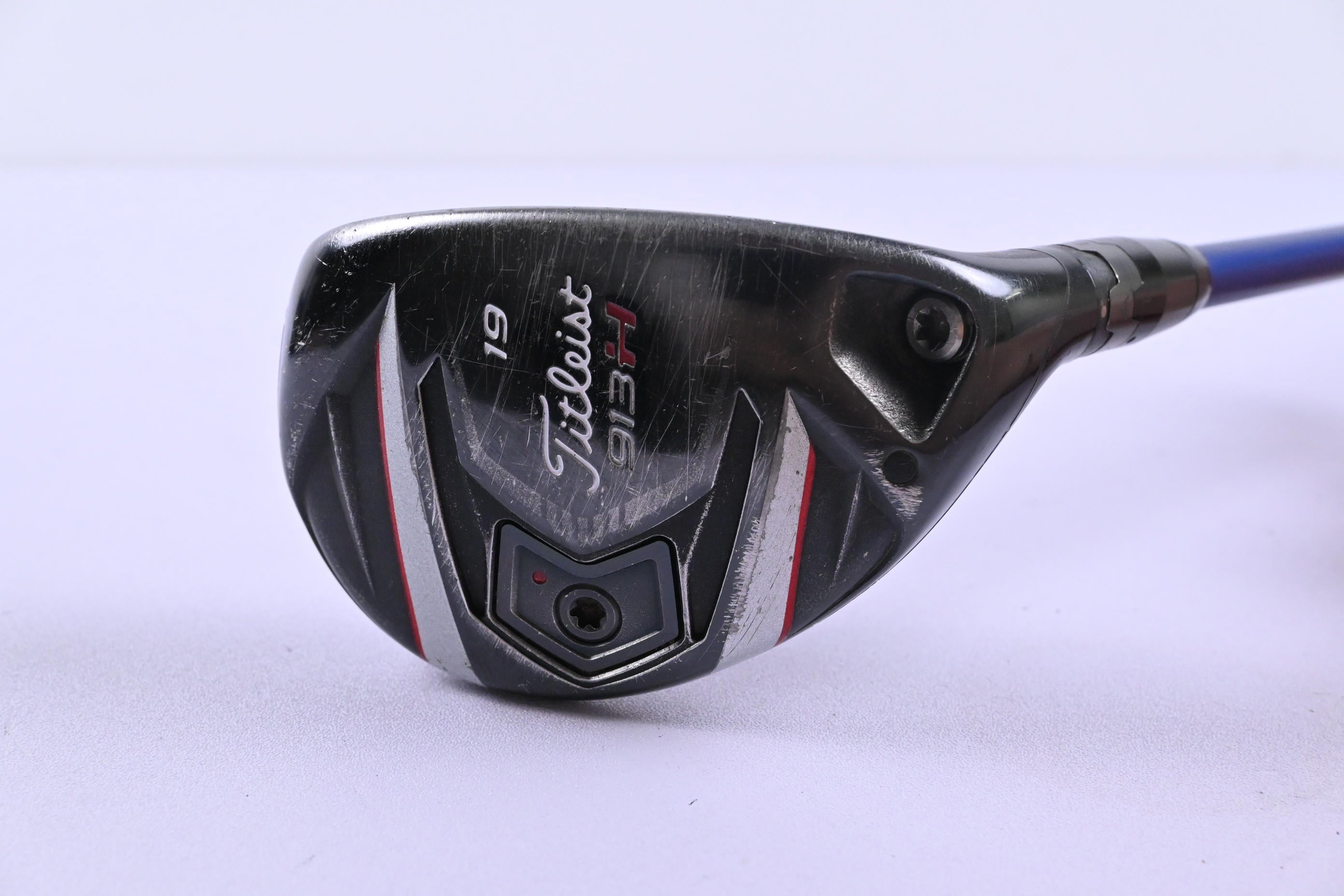 Titleist 913H #3 Hybrid / 19 Degree / Stiff Flex Diamana S+ Blue 82 HY Shaft