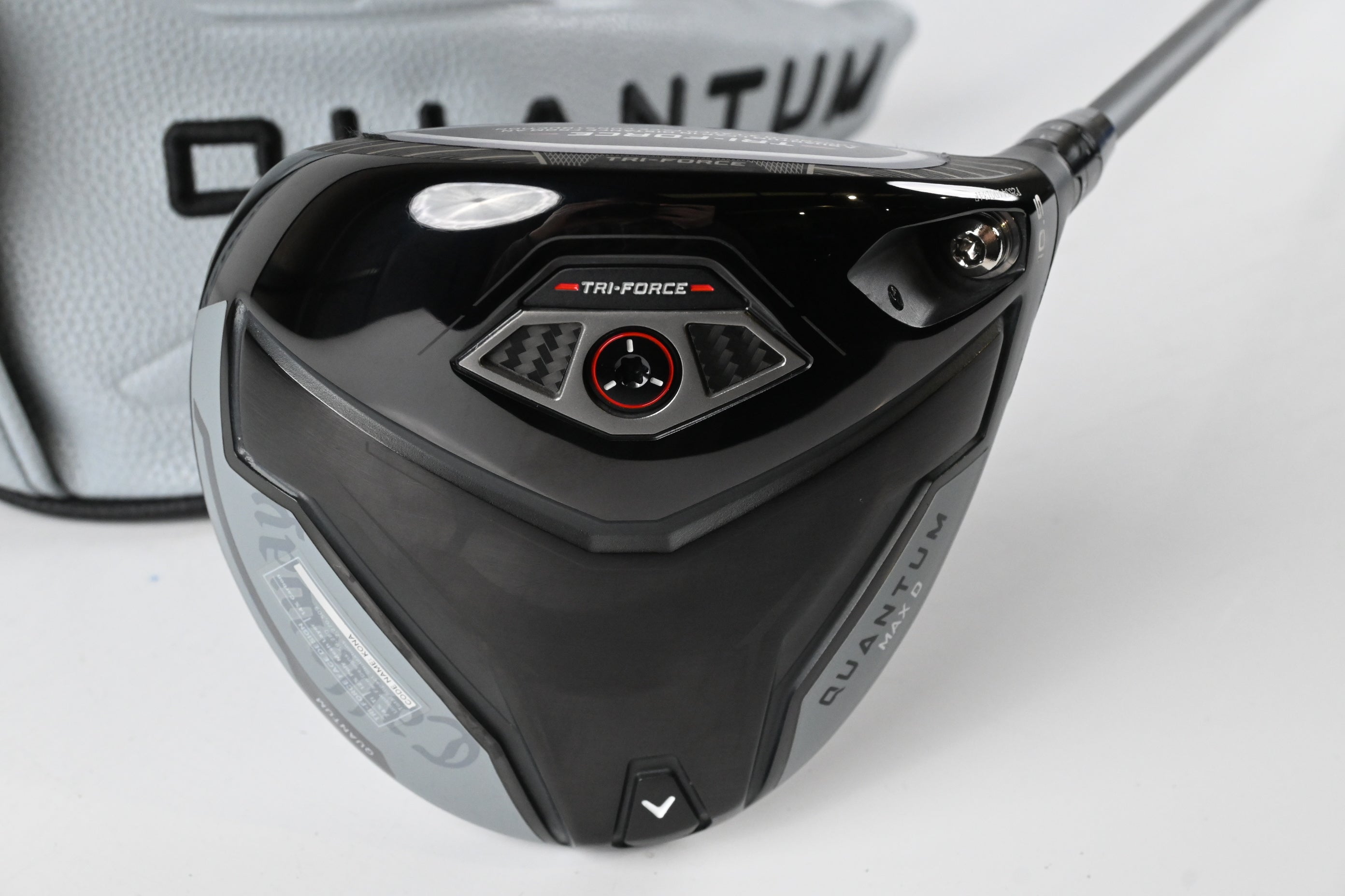 Callaway Quantum Max D Driver / 10.5 Degree / Regular Flex Denali Frost Silver