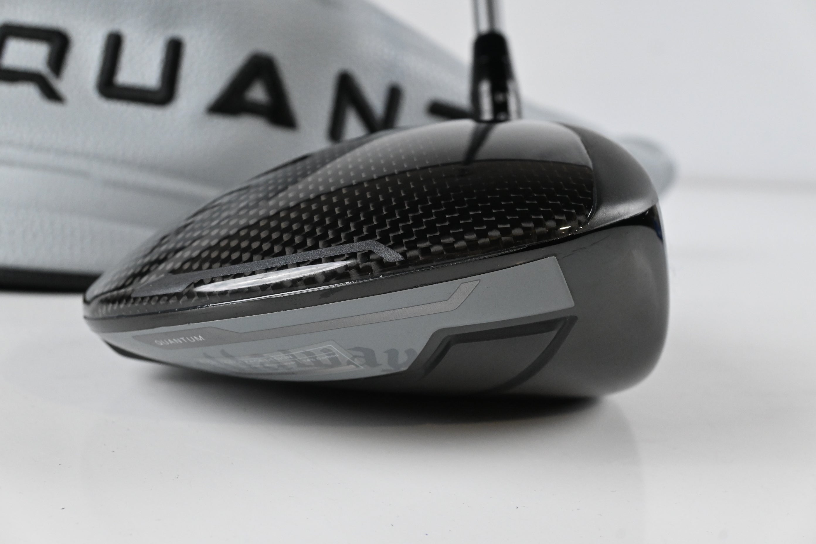 Callaway Quantum Max D Driver / 10.5 Degree / Regular Flex Denali Frost Silver