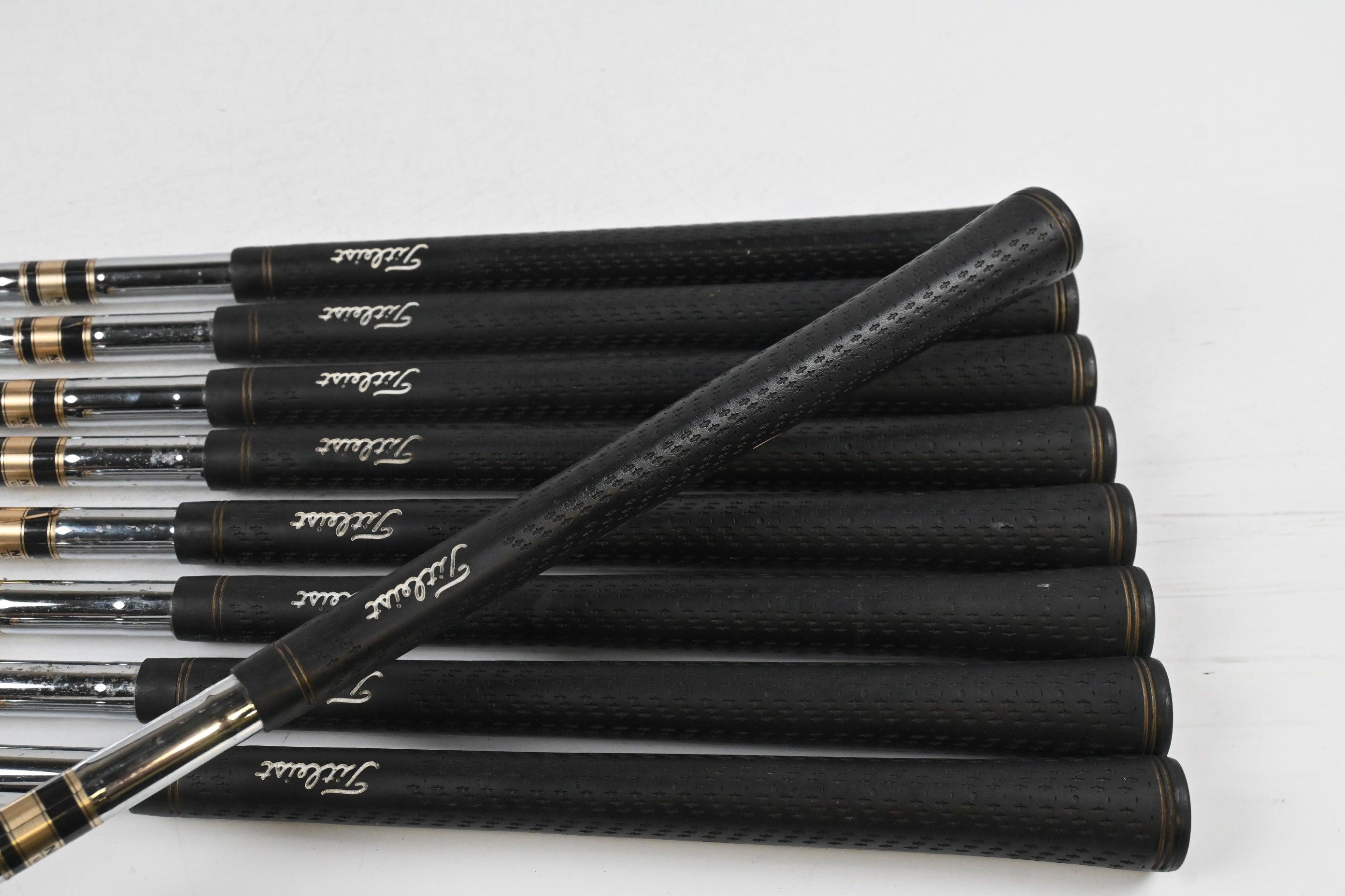 Titleist DCI 822 Irons / 3-PW+SW / Regular Flex NS Pro 950 Shafts