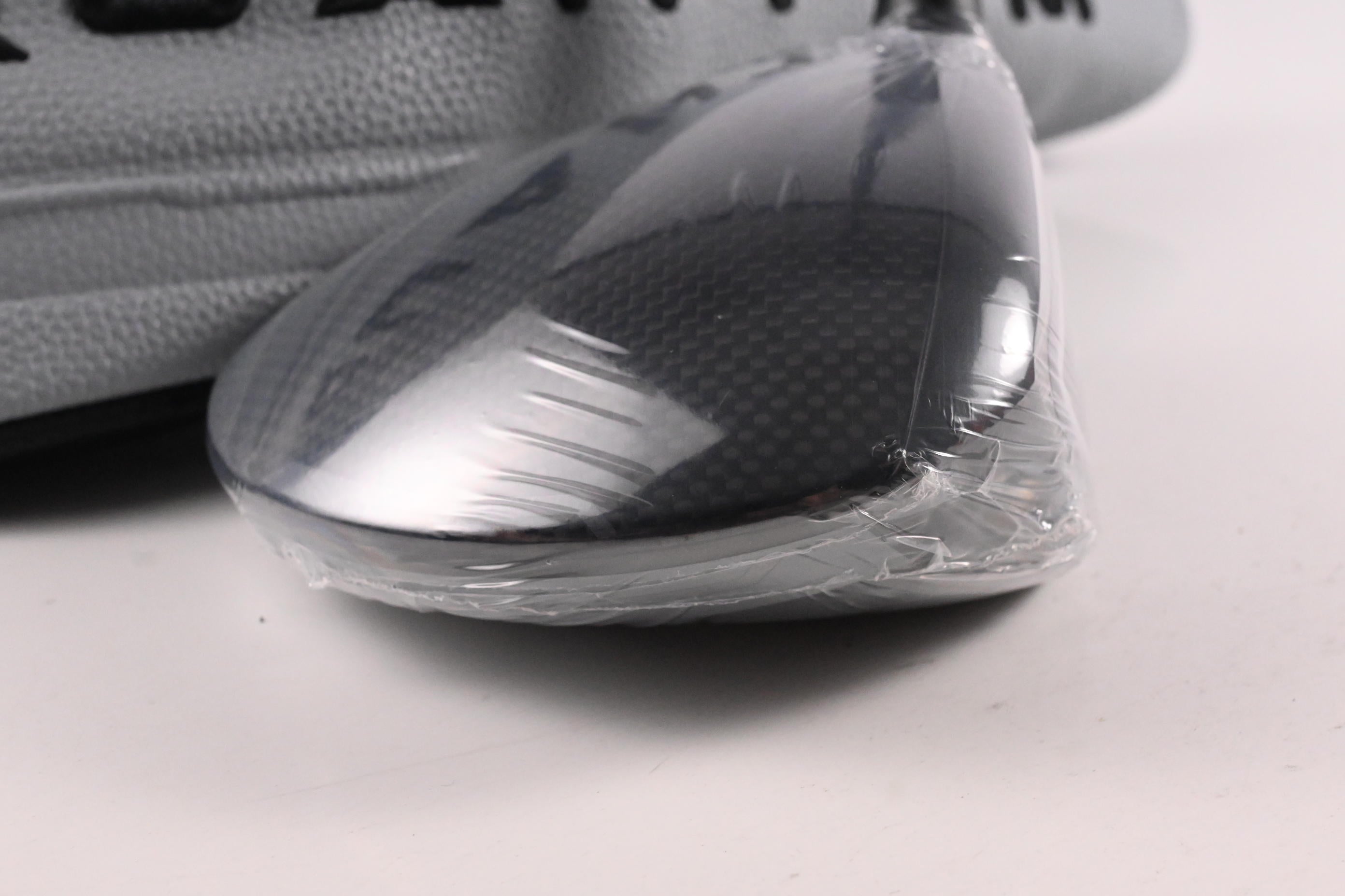 Callaway Quantum Max Driver / 10.5 Degree / Regular Flex Denali Frost Silver 50