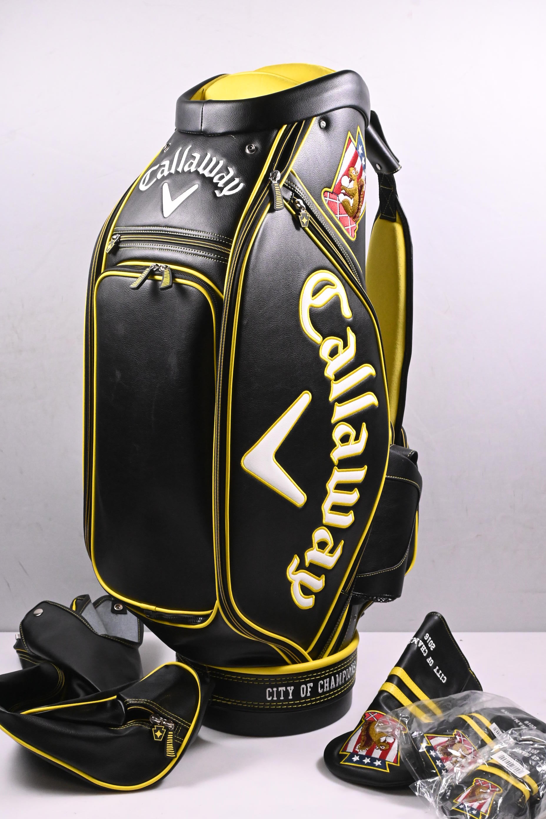 Callaway 2016 US Open Tour Bag / 6-Way Divider / Black, Yellow