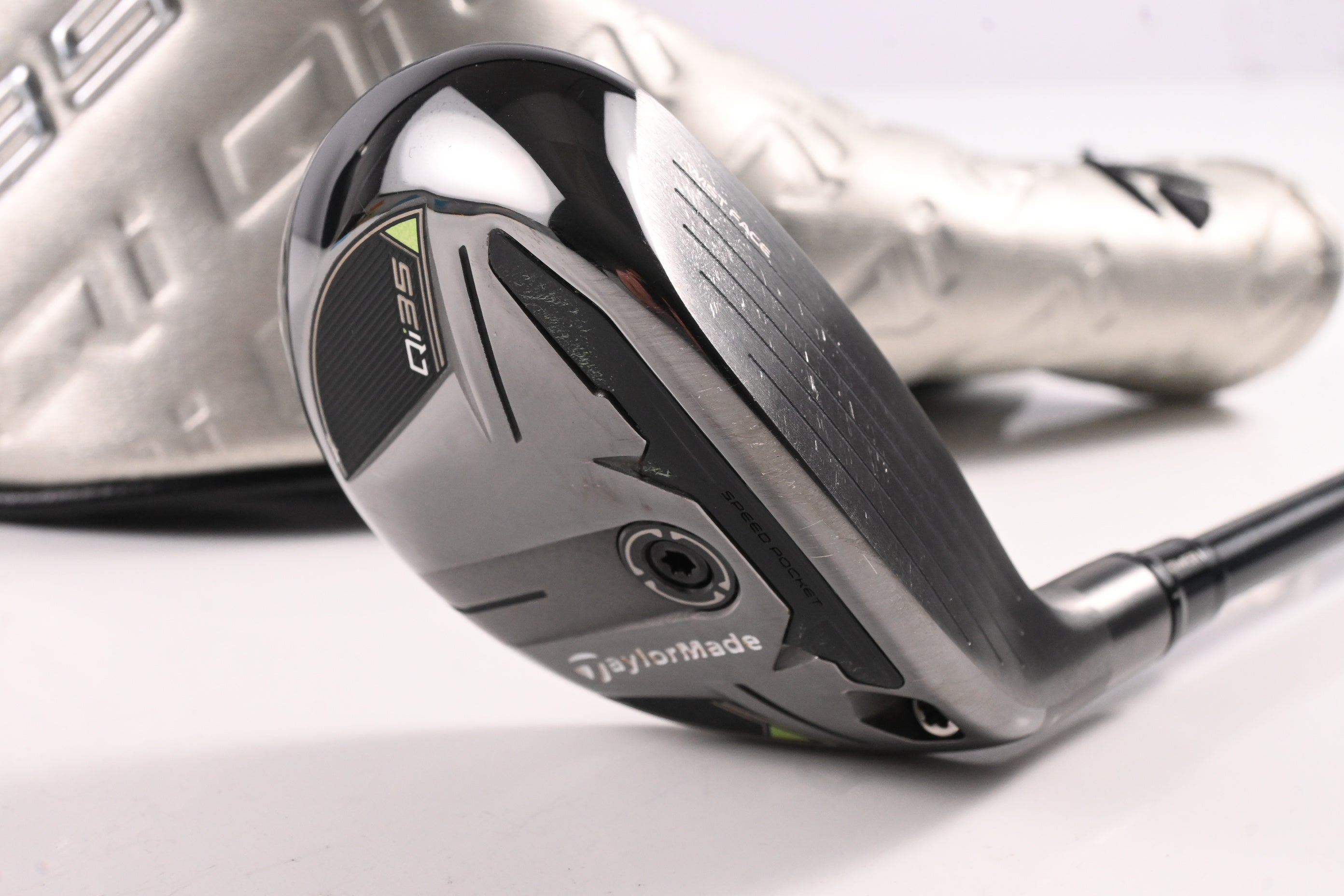 Taylormade Qi35 #3 Hybrid / 19 Degree / Regular Flex Fujikura Ventus TR Blue 6