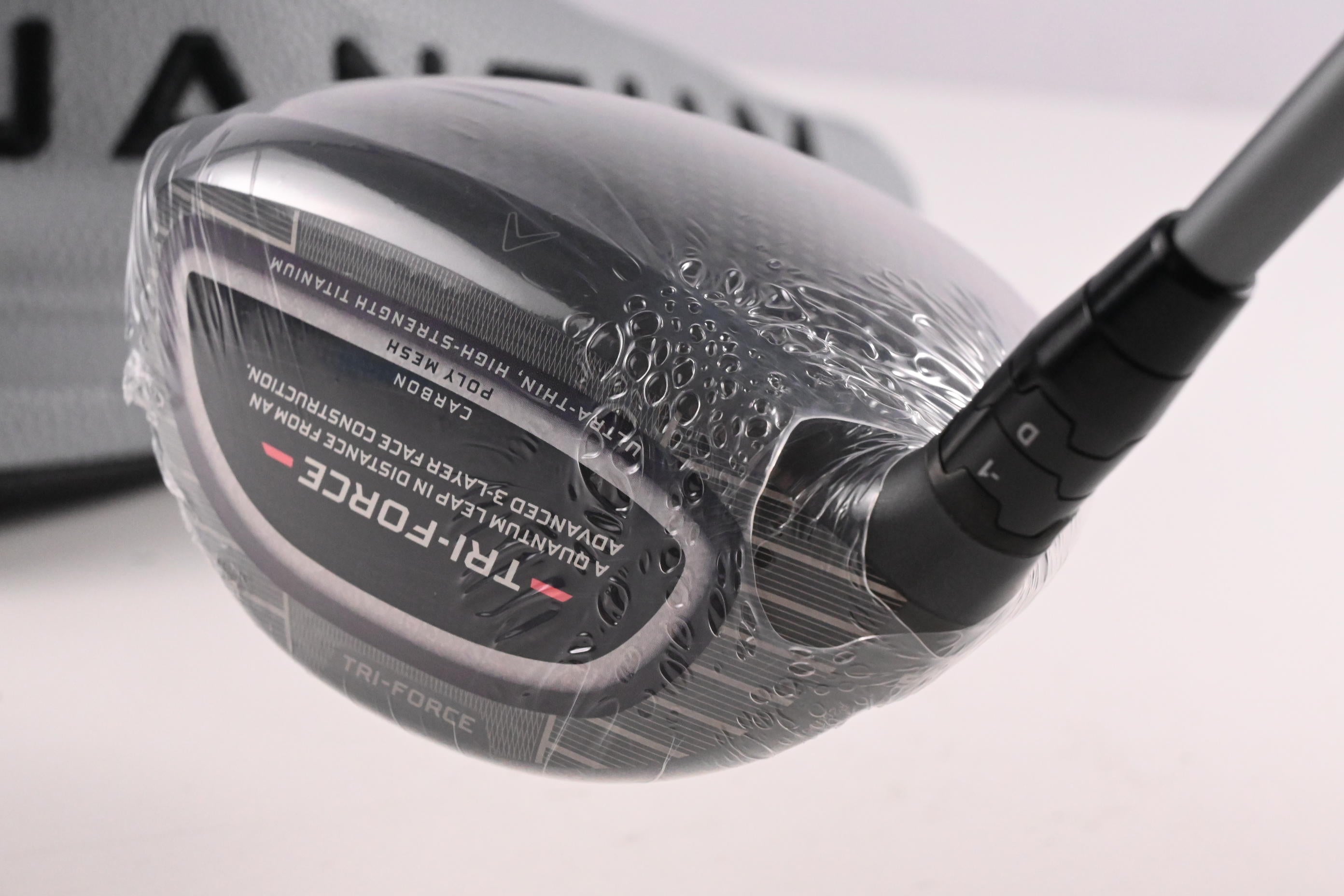 Callaway Quantum Max Driver / 10.5 Degree / Regular Flex Denali Frost Silver 50