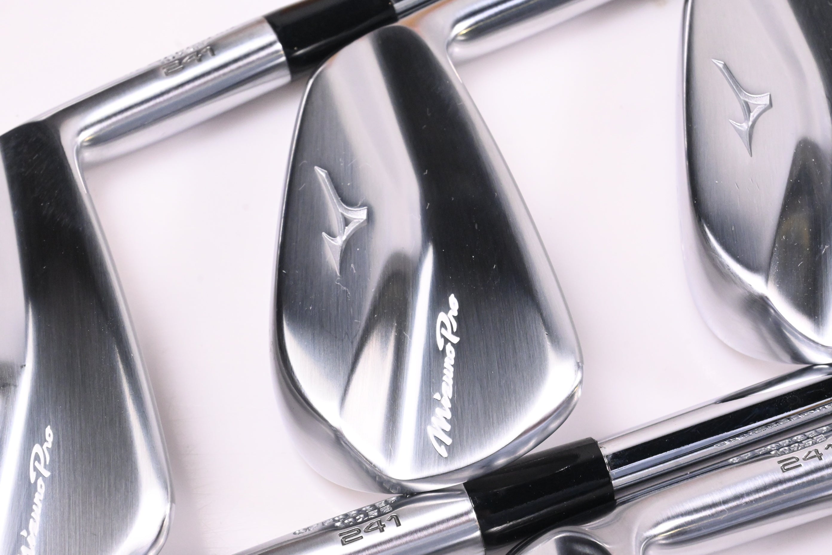 Mizuno Pro 241 Irons / 4-PW / Stiff Flex Dynamic Gold 95 S300 Shafts