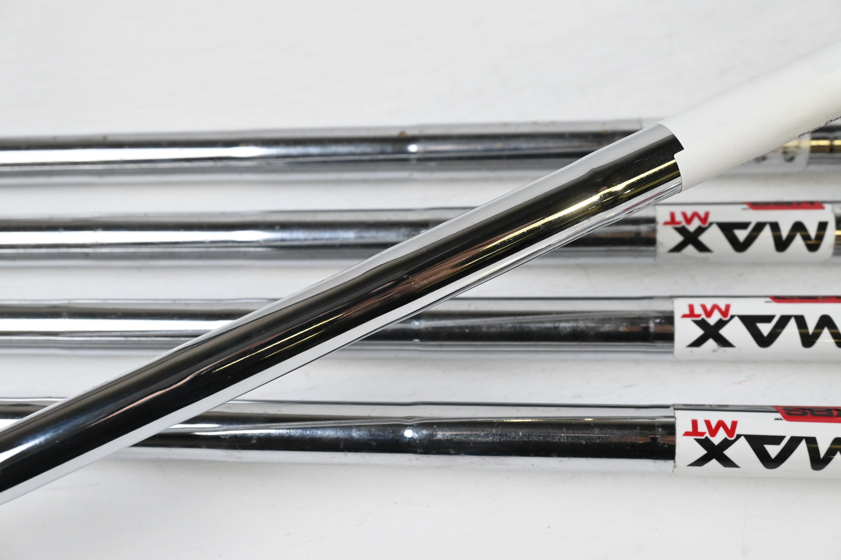 Taylormade Qi Irons / 6-PW / Stiff Flex KBS MAX MT 85 Shafts