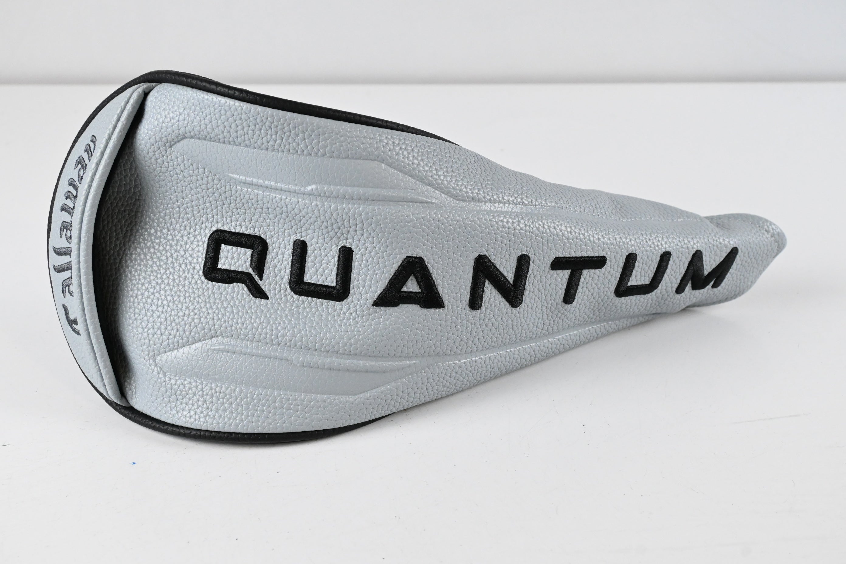 Callaway Quantum Max D Driver / 10.5 Degree / Regular Flex Denali Frost Silver