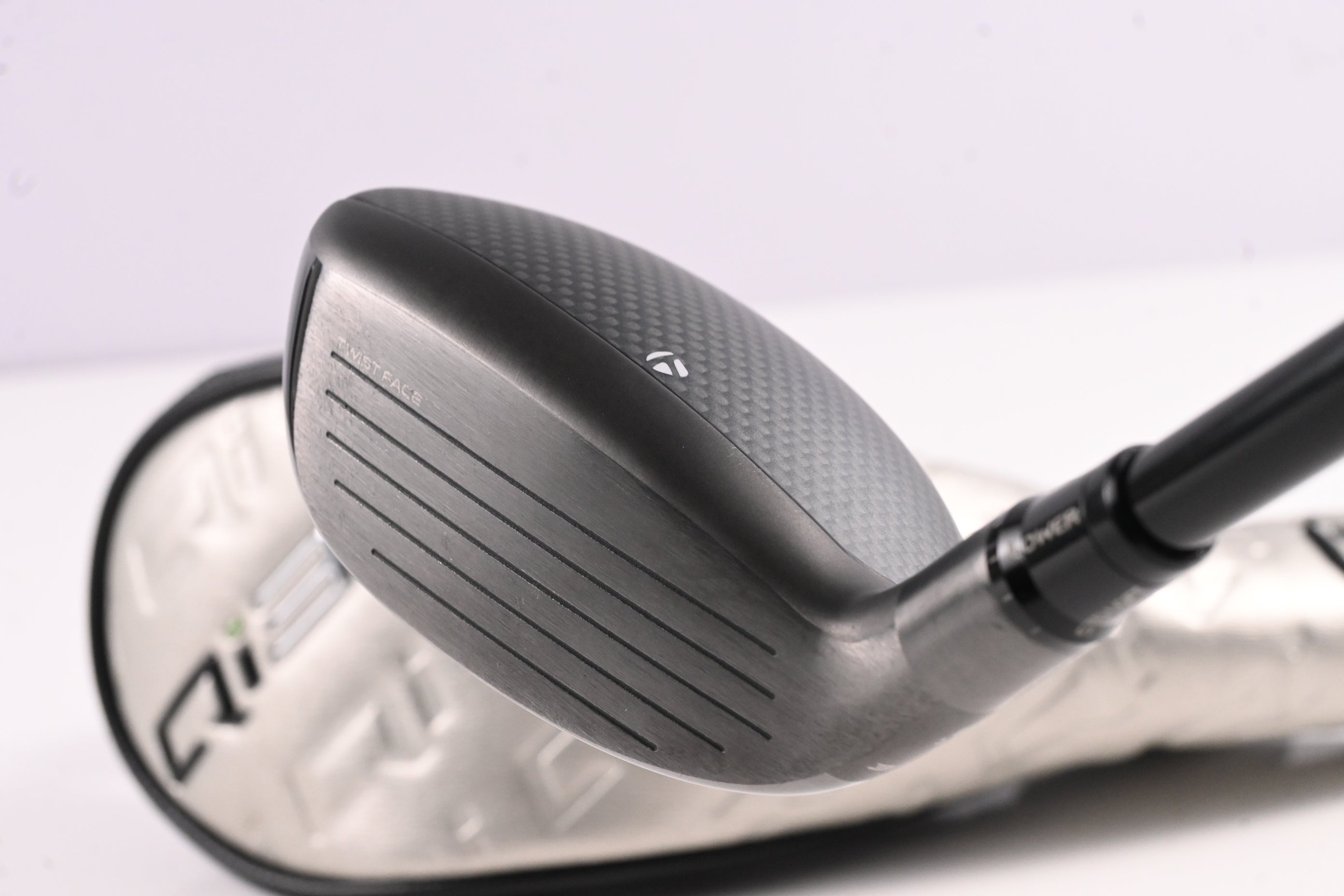 Taylormade Qi35 #3 Hybrid / 19 Degree / Regular Flex Fujikura Ventus TR Blue 6