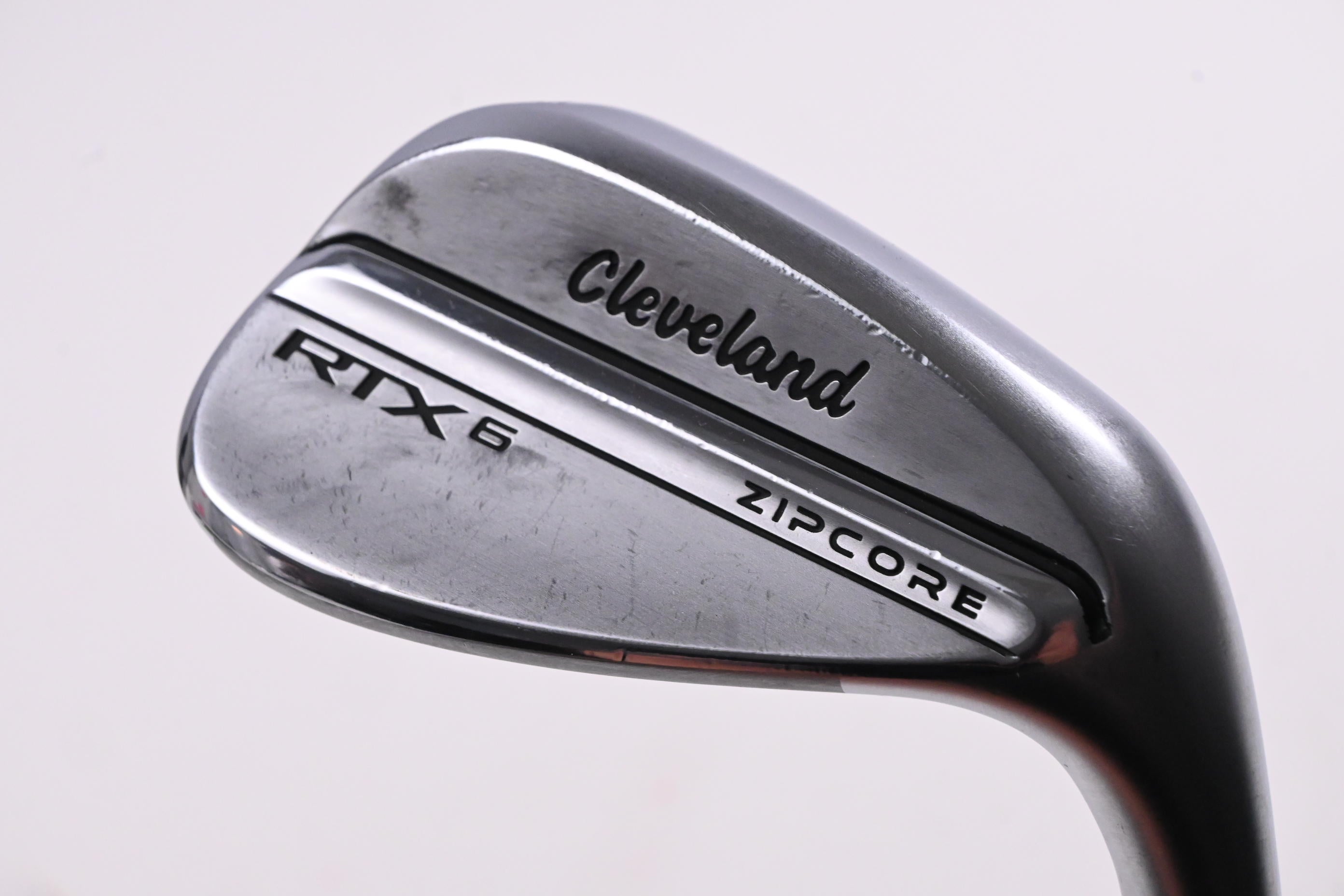 Cleveland RTX 6 Zipcore Gap Wedge / 52 Degree / Stiff Flex Dynamic Gold 115 S300