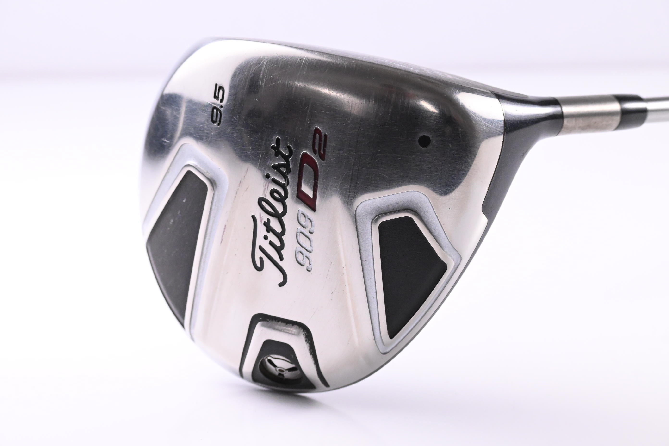 Titleist 909 D2 Driver / 9.5 Degree / X-Flex Diamana S 73 Shaft