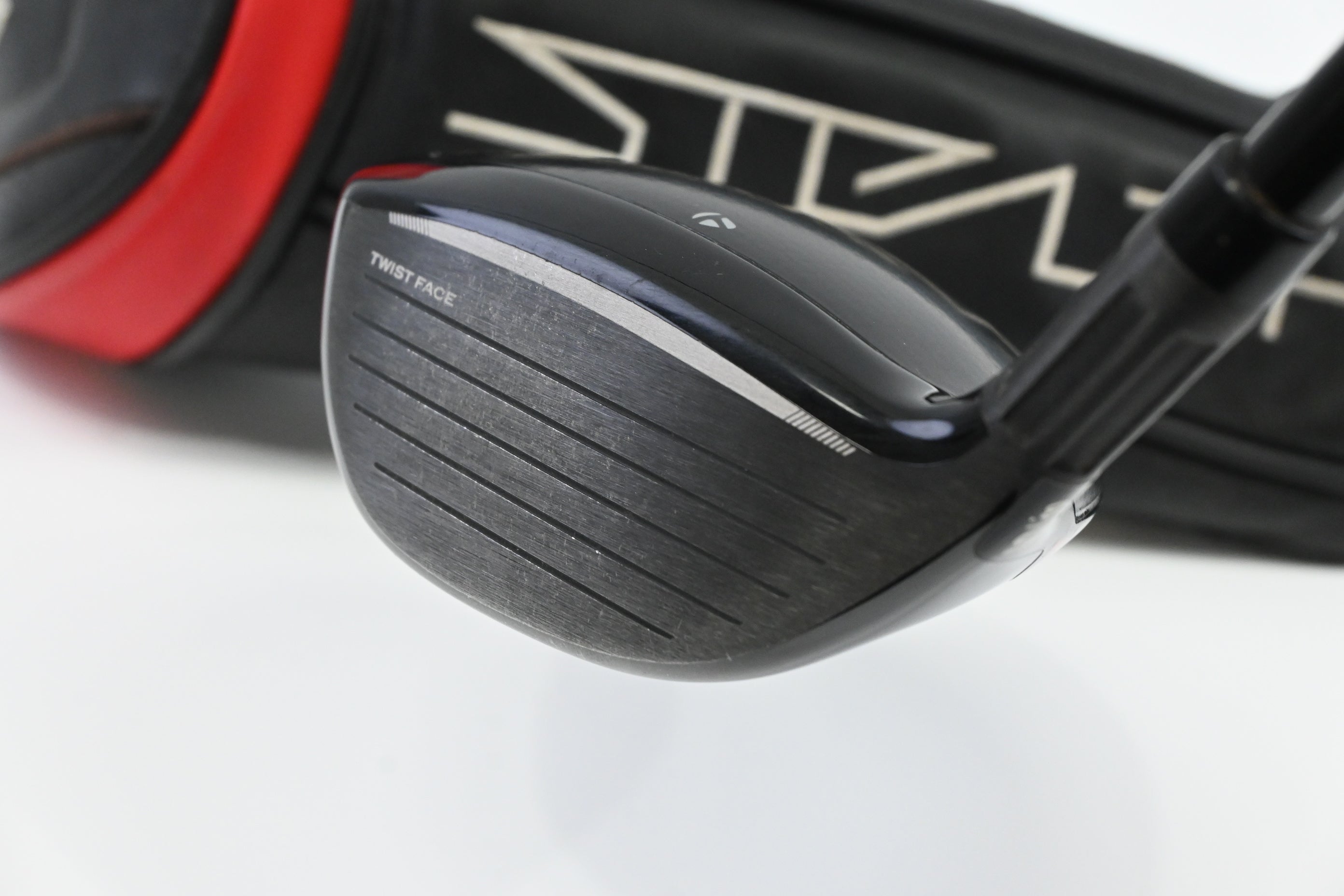 Taylormade Stealth #5 Wood / 18 Degree / Regular Flex Fujikura Ventus Red 5