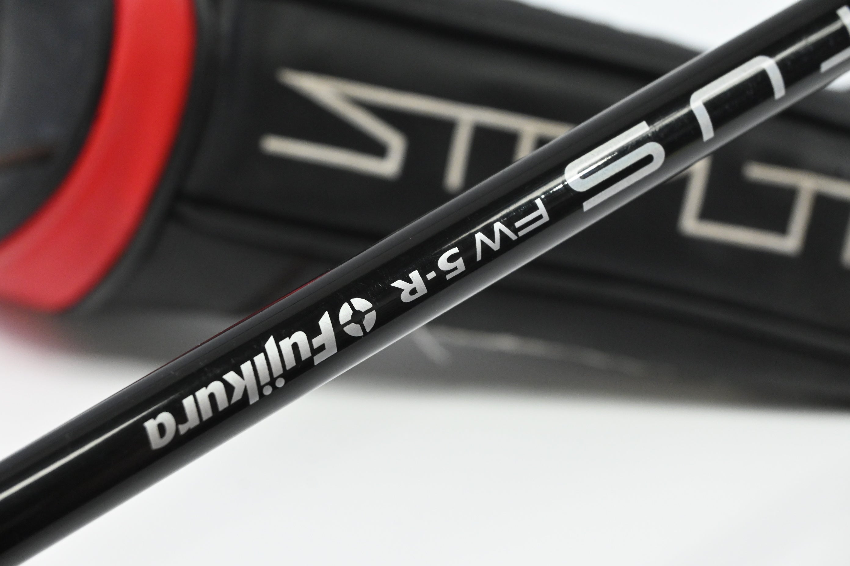 Taylormade Stealth #5 Wood / 18 Degree / Regular Flex Fujikura Ventus Red 5