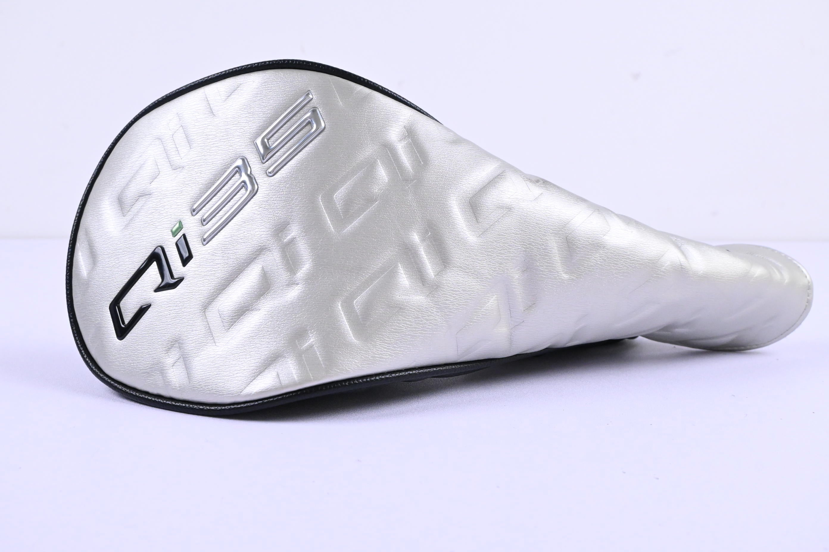 Left Hand Taylormade Qi35 Driver / 10.5 Degree / Regular Flex Ventus Blue 5