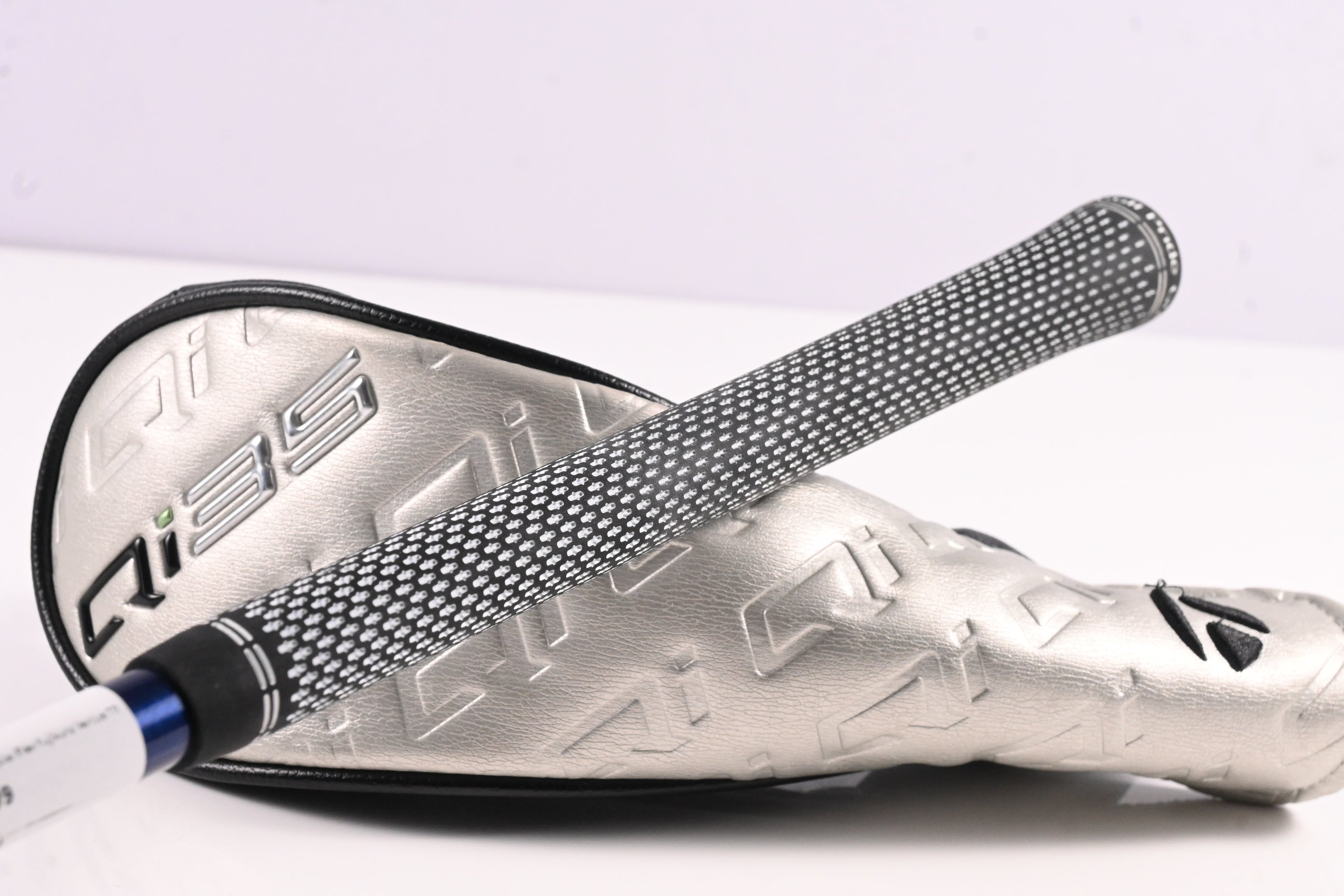 Taylormade Qi35 #3 Hybrid / 19 Degree / Regular Flex Fujikura Ventus TR Blue 6