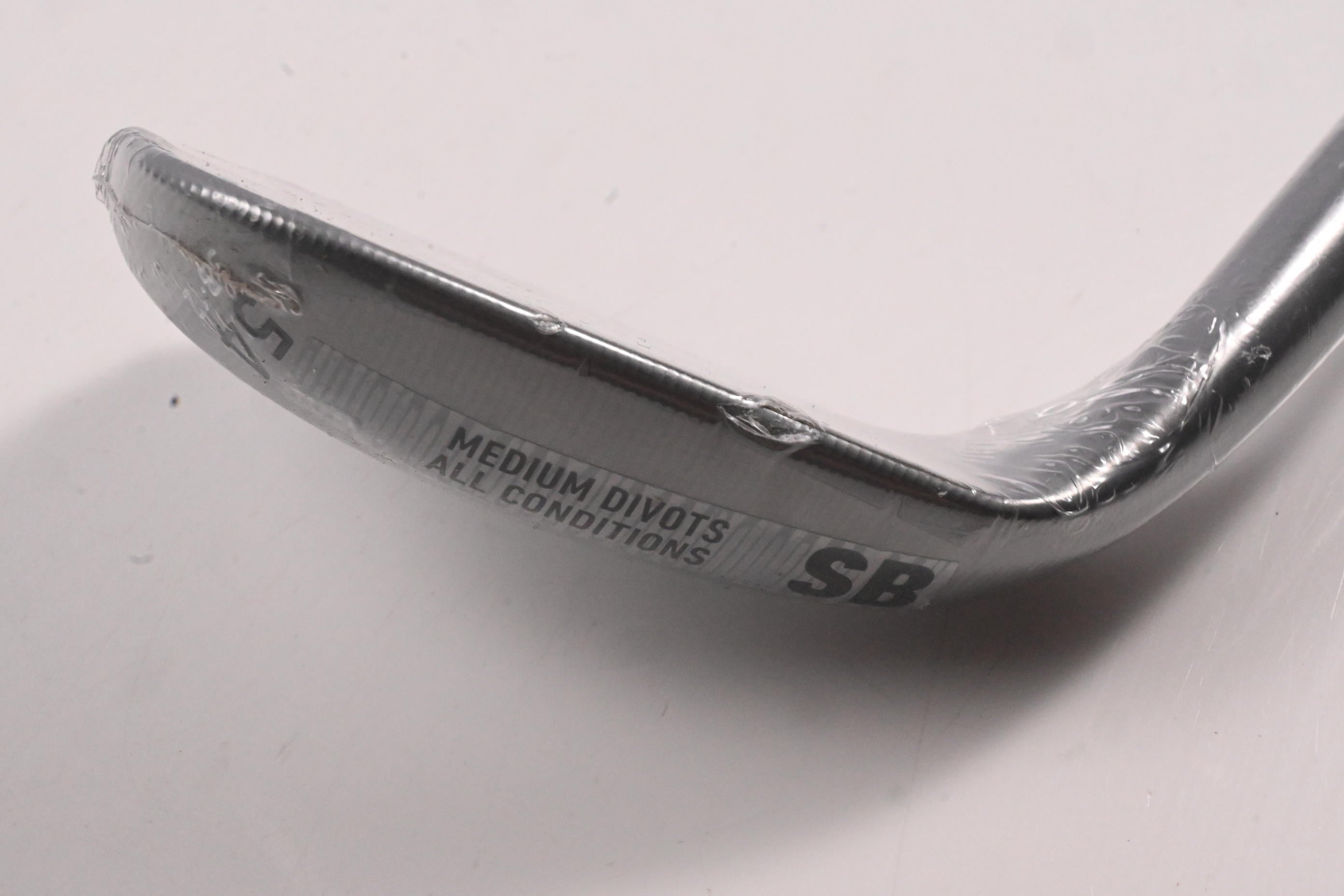 Taylormade Milled Grind 5 Sand Wedge / 54 Degree / Wedge Flex Dynamic Gold 115