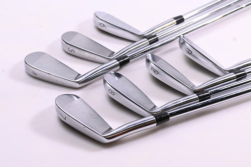 Nike Vapor Pro Irons / 4-PW / Stiff Flex Dynamic Gold S300 Shafts