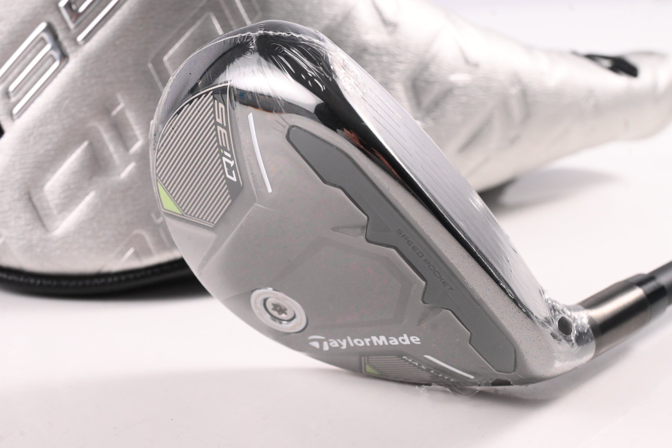 Taylormade Qi35 Max Lite #5 Hybrid / 27 Degree / Senior Flex Vanquish 5 Shaft