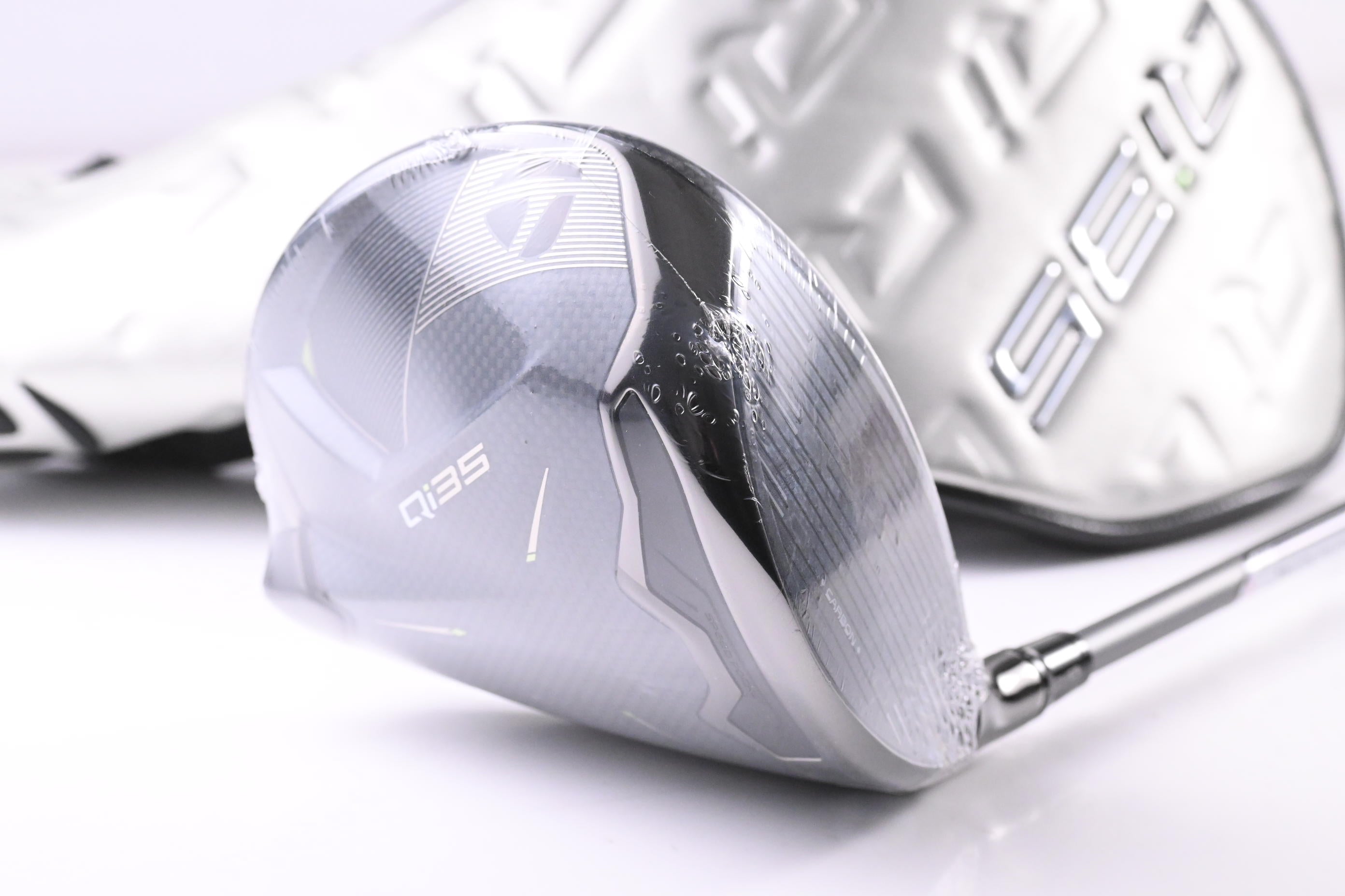 Taylormade Qi35 Max Driver / 12 Degree / Regualr Flex Fujikura Air Speeder 50