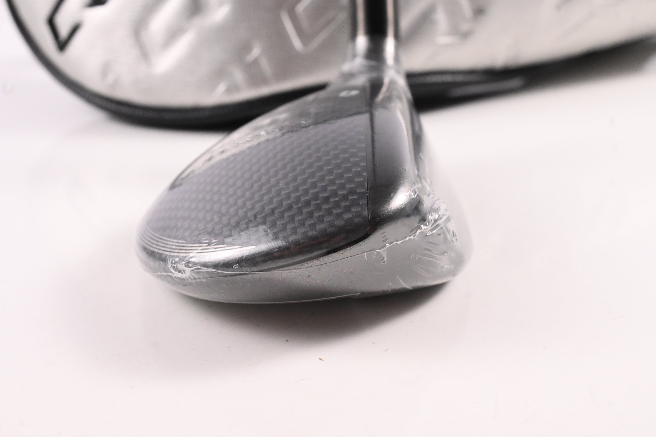 Taylormade Qi35 Max Lite #5 Hybrid / 27 Degree / Senior Flex Vanquish 5 Shaft