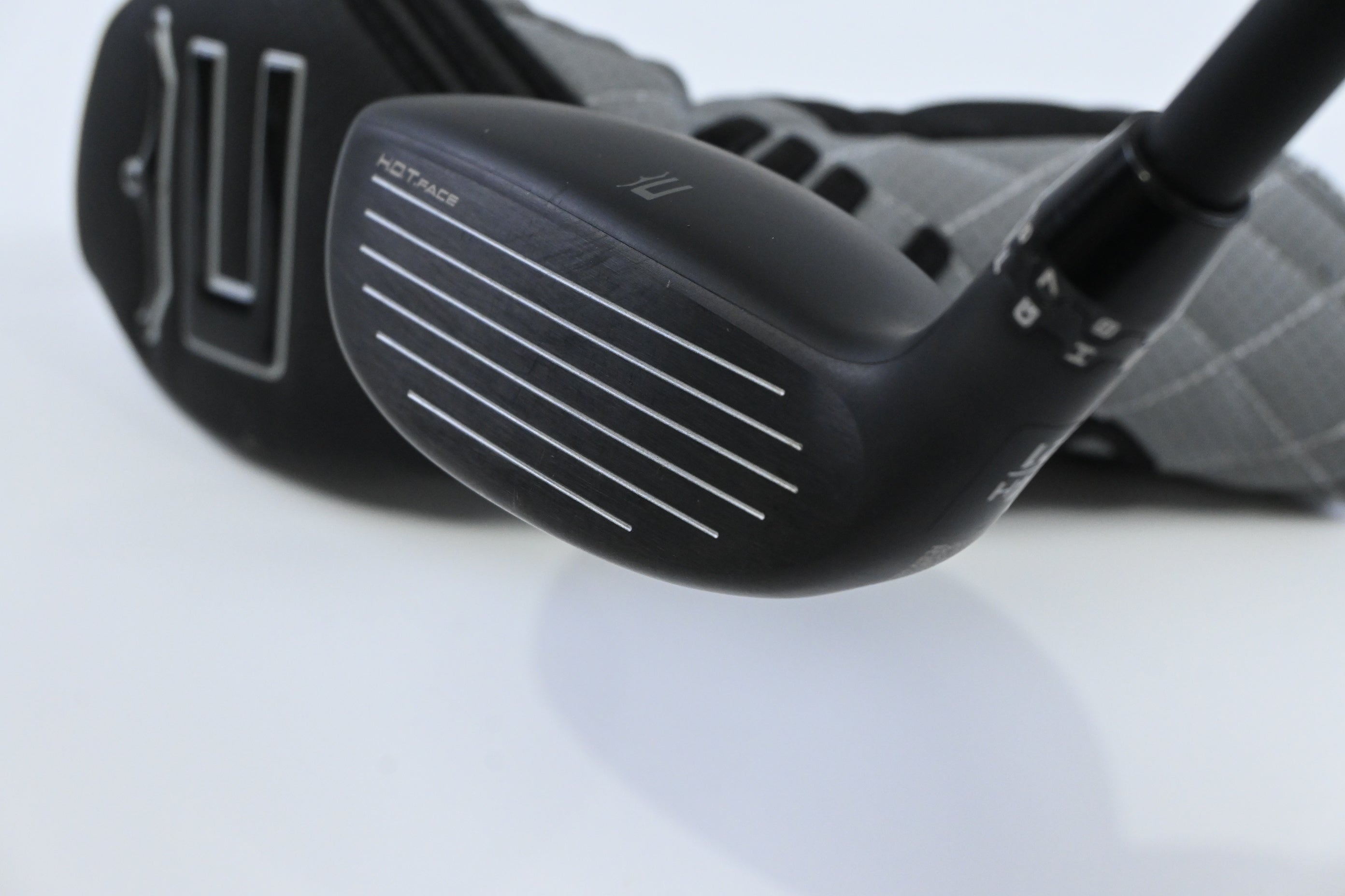 Cobra OPTM #4 Hybrid / 21 Degree / X-Flex MMT 80 Shaft
