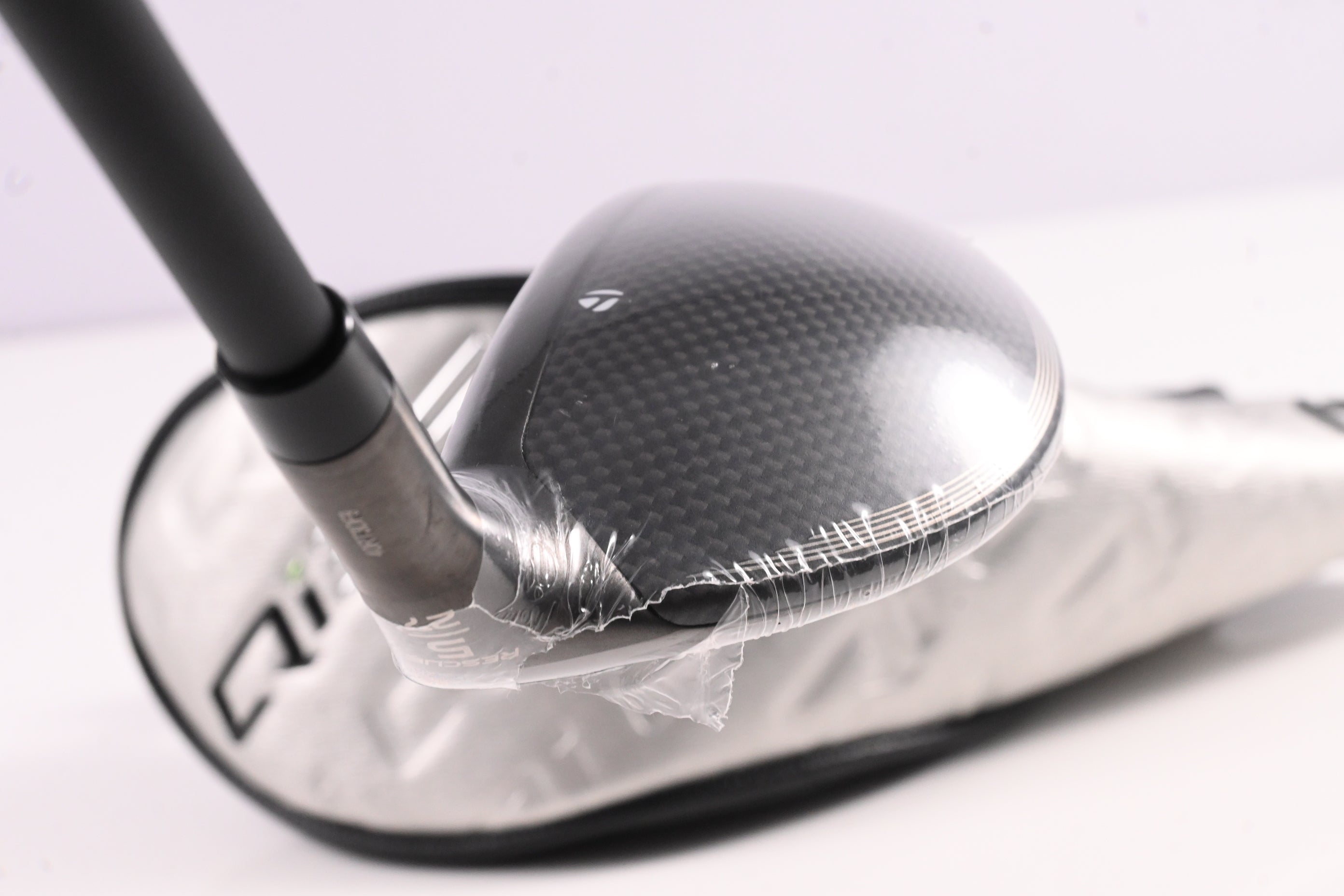 Taylormade Qi35 Max Lite #5 Hybrid / 27 Degree / Senior Flex Vanquish 5 Shaft
