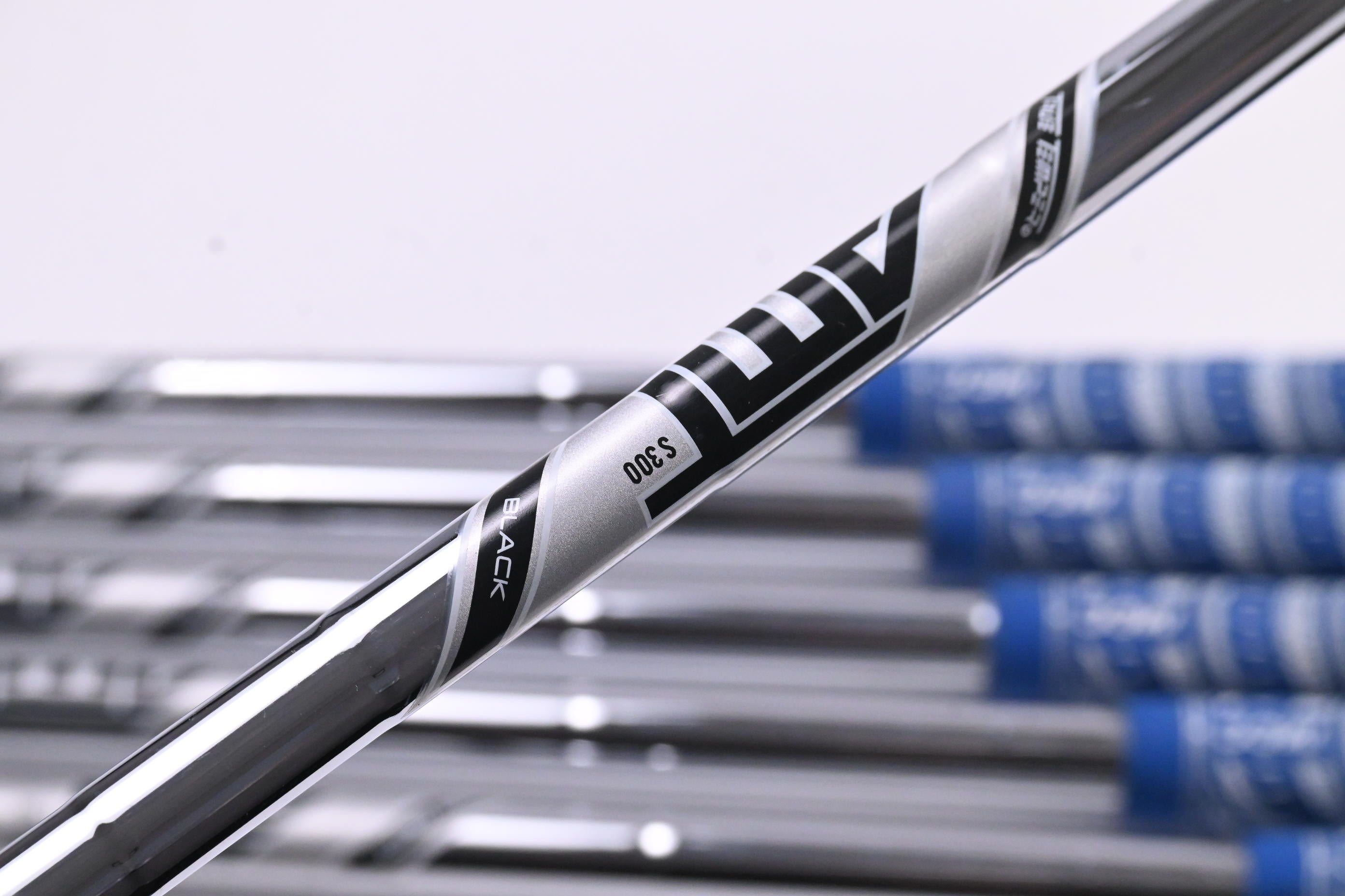 Titleist T100 2023 Irons / 4-9I / Stiff Flex True Temper AMT Black S300 Shafts