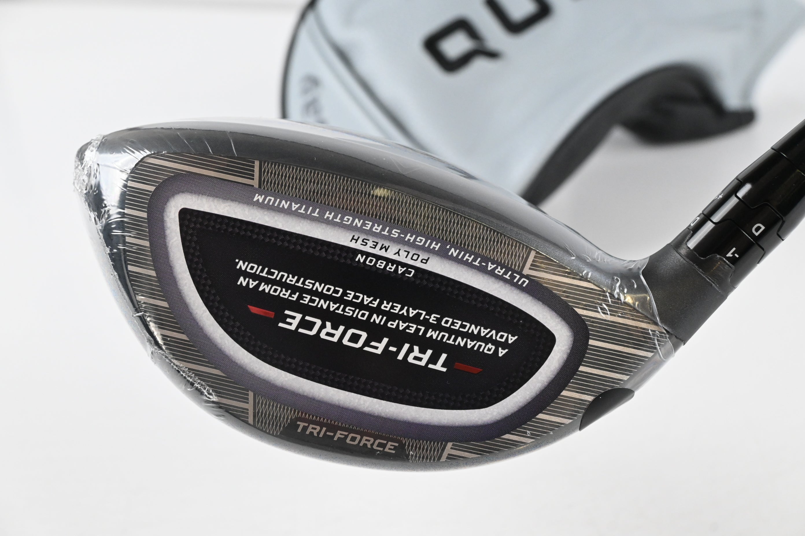 Callaway Quantum Max Driver / 10.5 Degree / Stiff Flex Denali Frost Silver 50