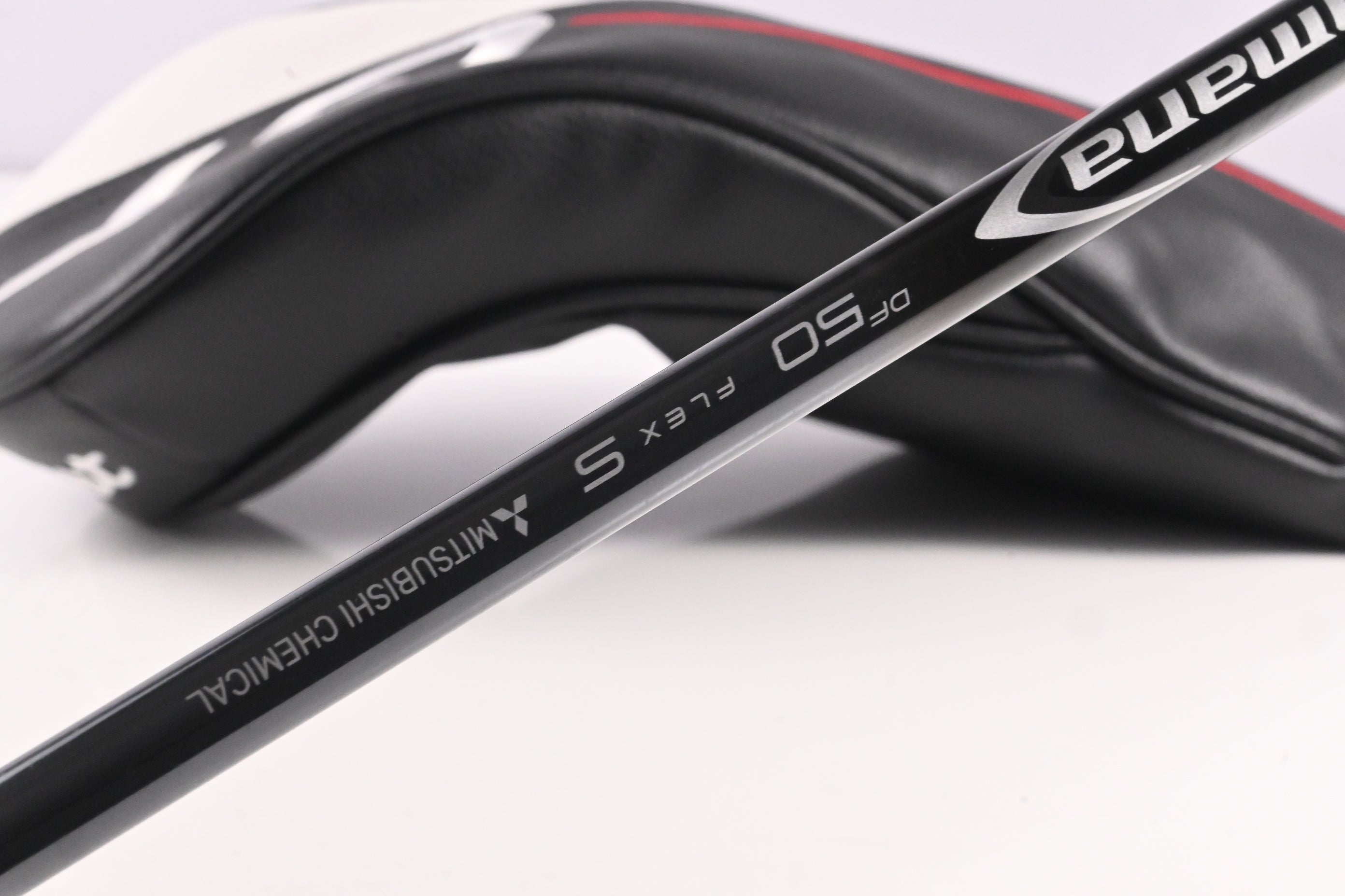 Titleist GT3 Driver / 8 Degree / Stiff Flex Diamana DF Series 50 Shaft