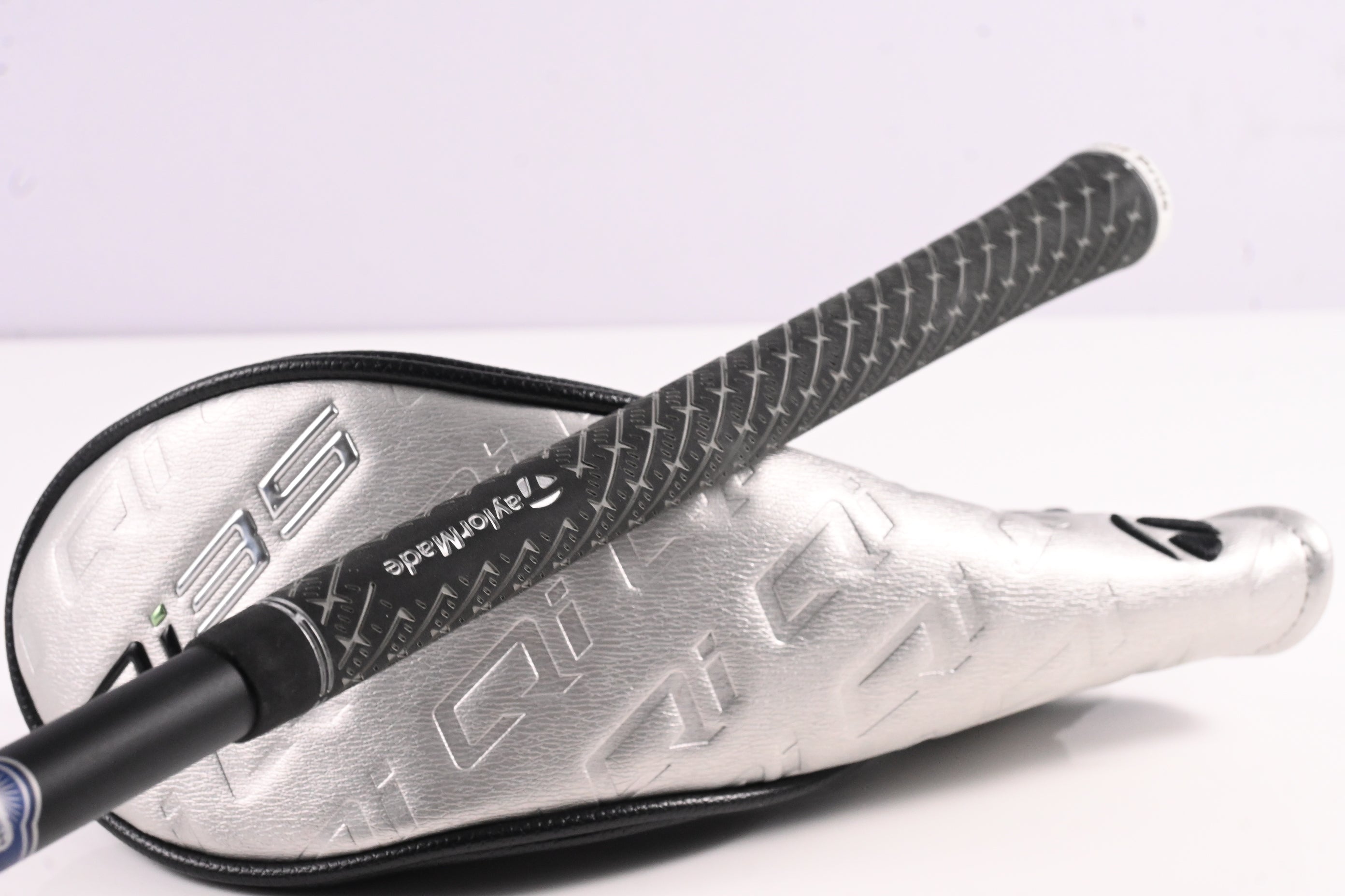 Taylormade Qi35 Max Lite #5 Hybrid / 27 Degree / Senior Flex Vanquish 5 Shaft
