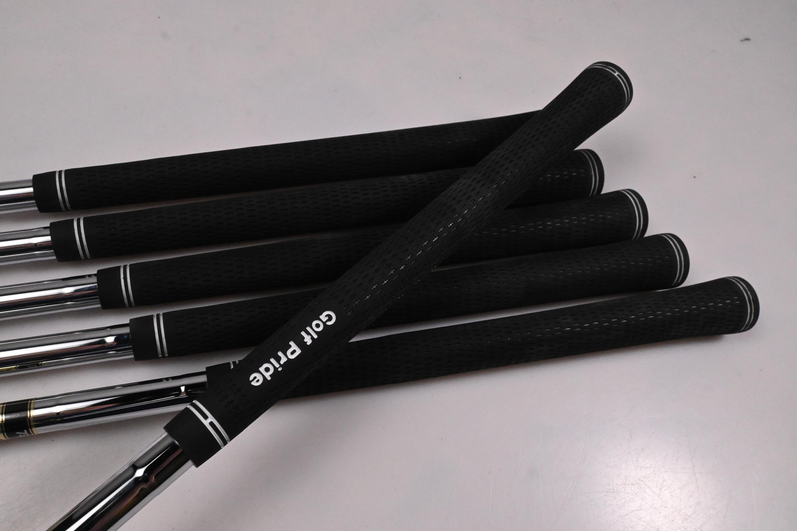 Srixon ZXi7 Irons / 5-PW / X-Flex Dynamic Gold X100 Shafts