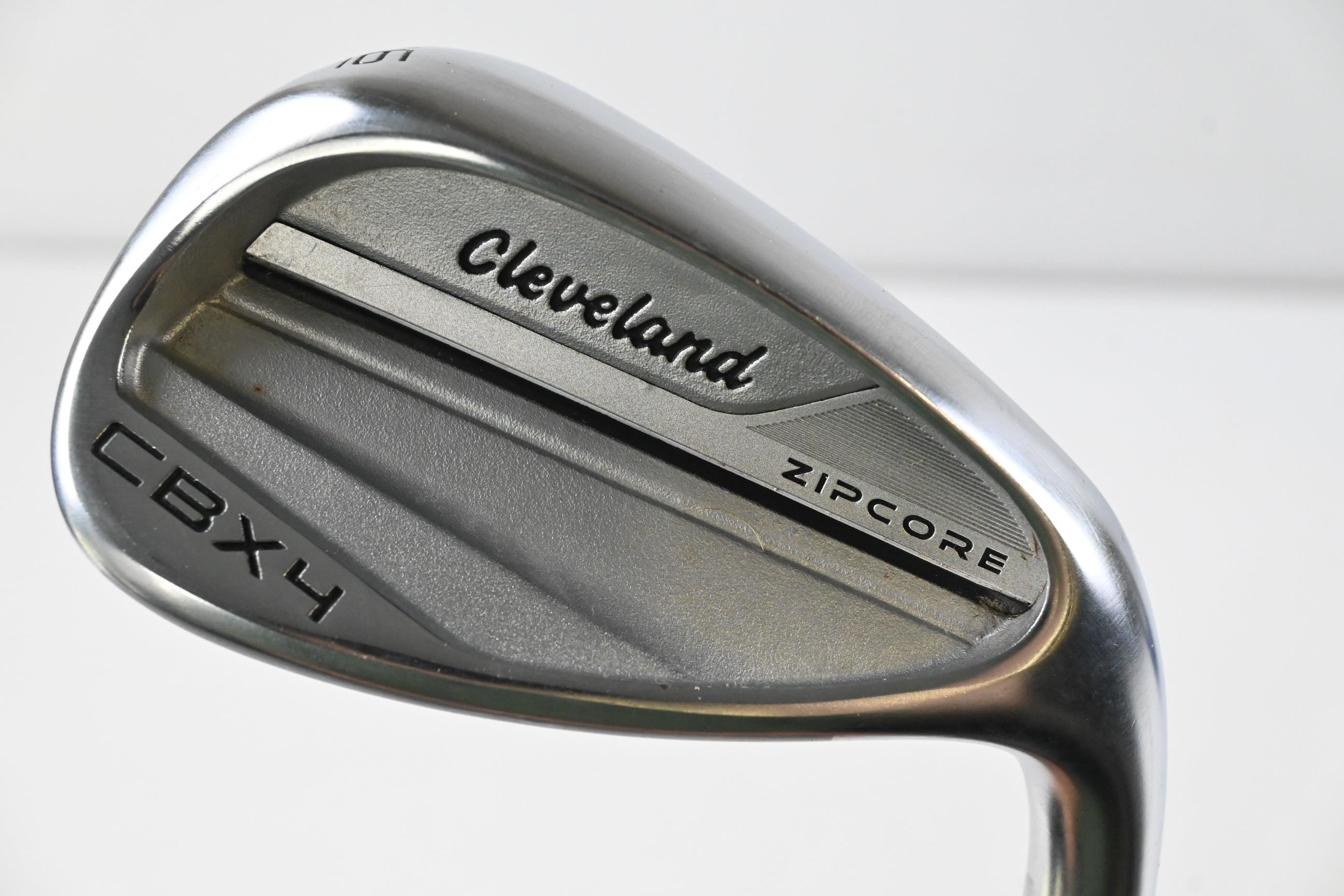 Cleveland CBX 4 Zipcore Pitching Wedge / 46 Degree / Wedge Flex KBS HI-REV 2.0