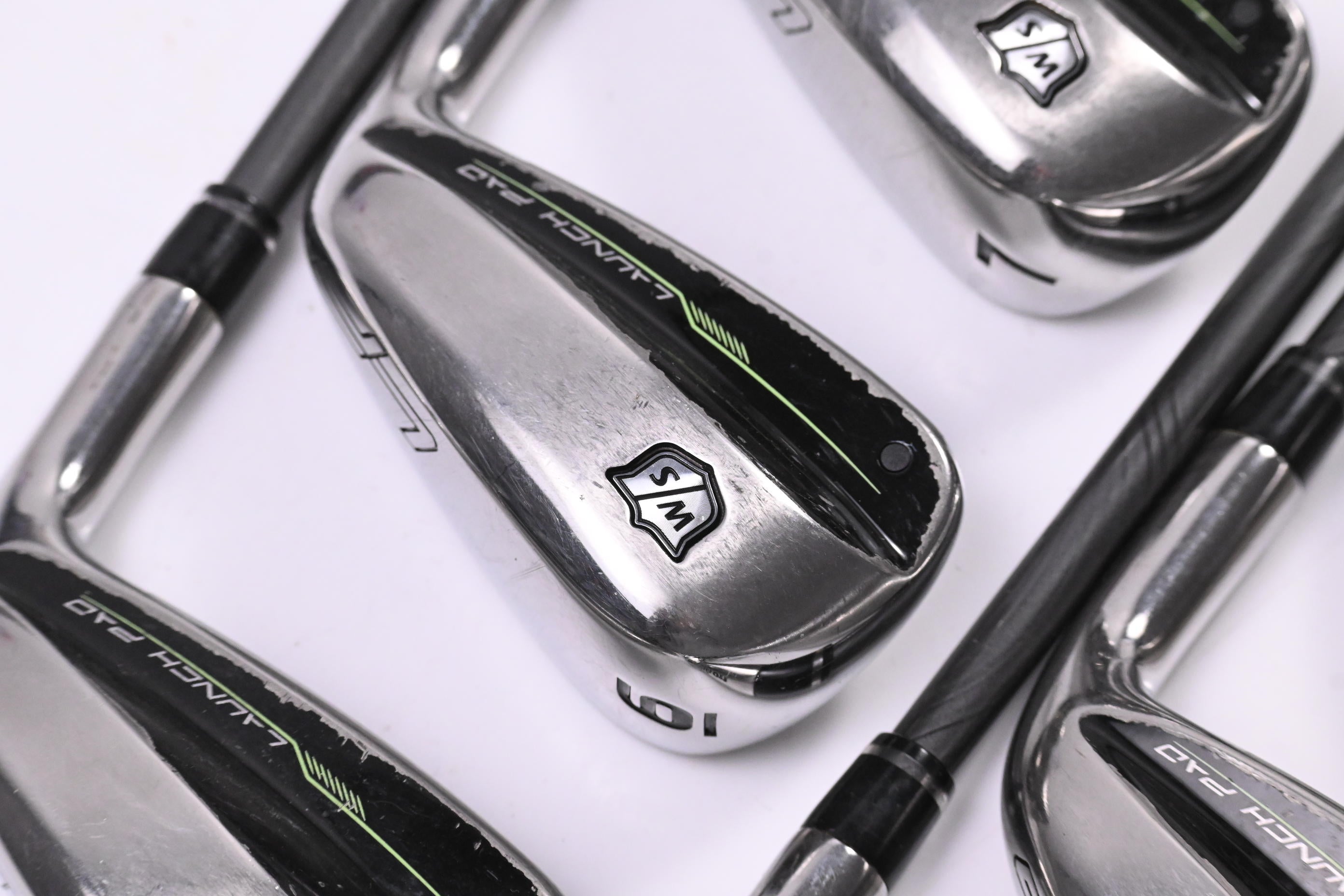Wilson Launch Pad 2022 Irons / 5-PW / Senior Flex Evenflow Green 55 Shaft
