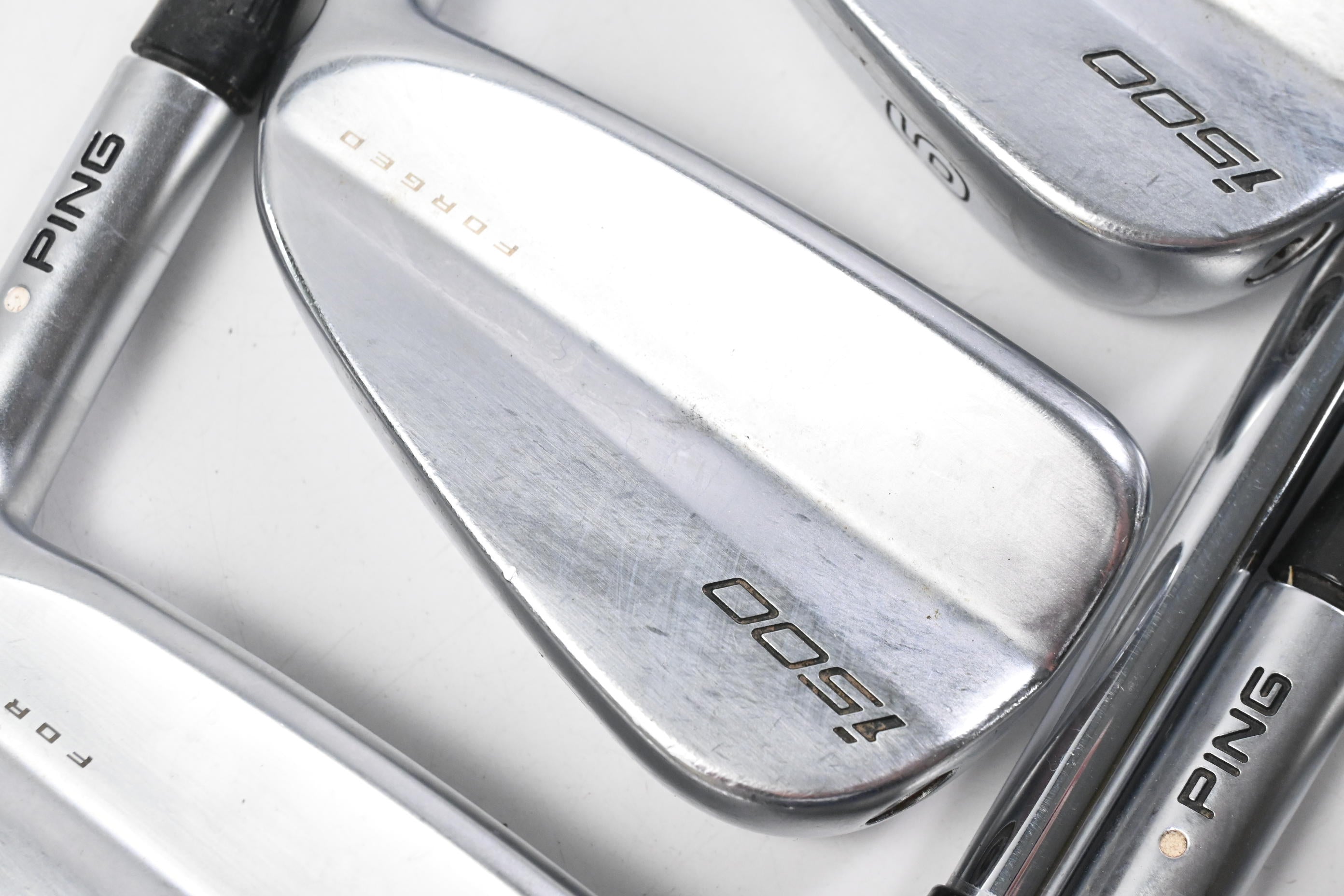 Ping i500 Irons / 4-PW / White Dot / Regular Flex Dynamic Gold 105 R300 Shafts