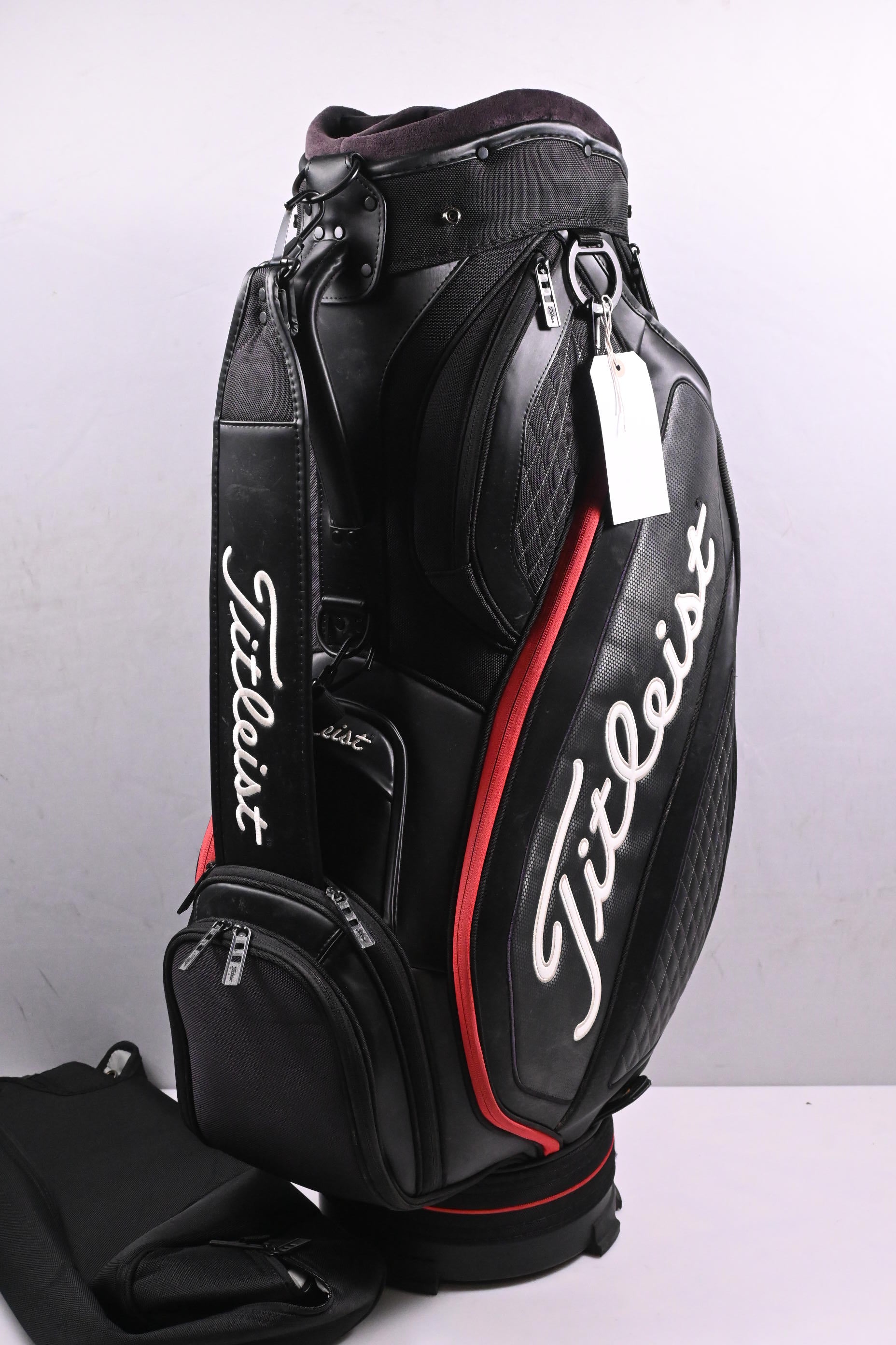 Titleist Midsize Tour Bag / 6-Way Divider / Black