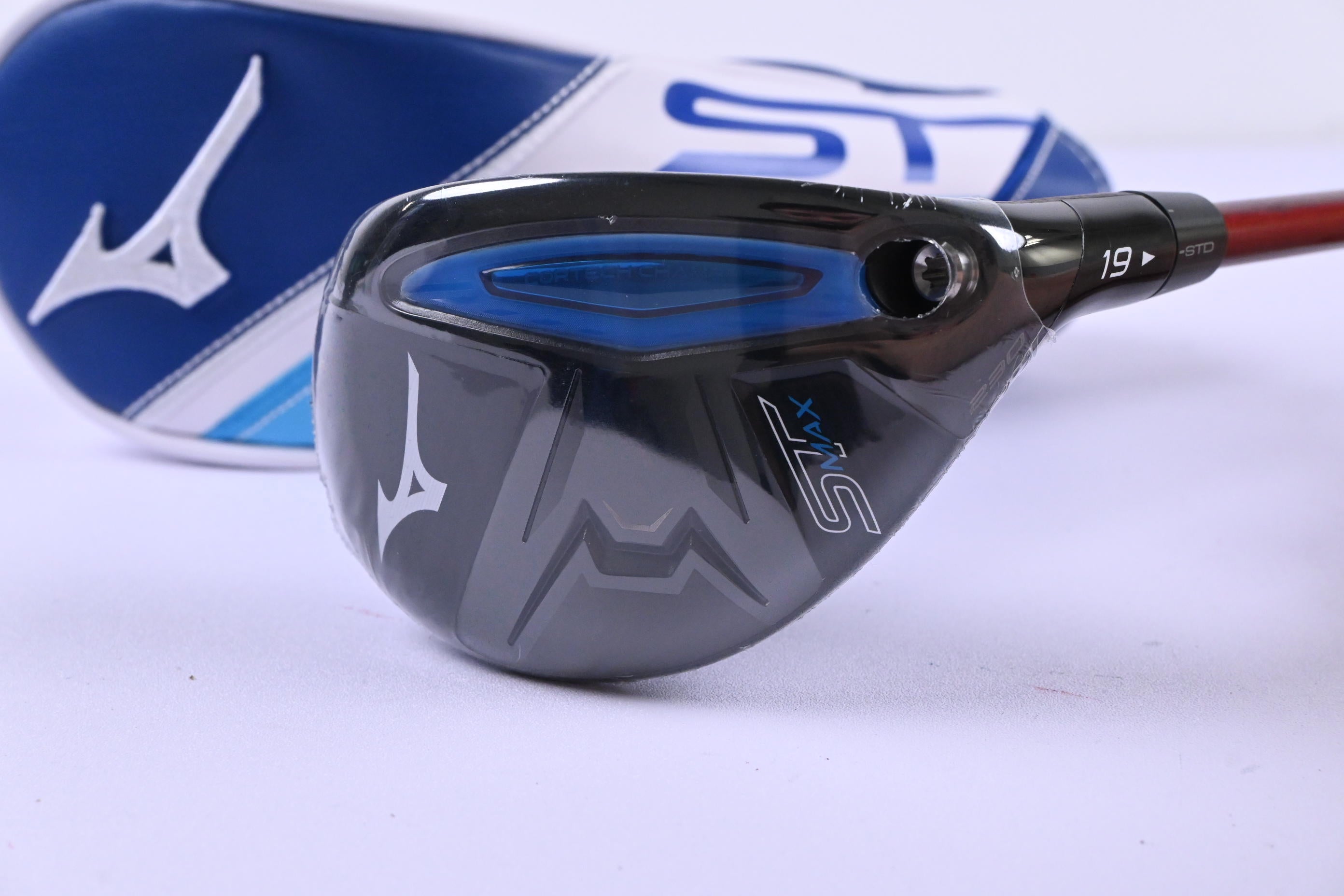 Mizuno ST-Max 230 #3 Hybrid / 19 Degree / Regular Flex Denali Red 70 Shaft