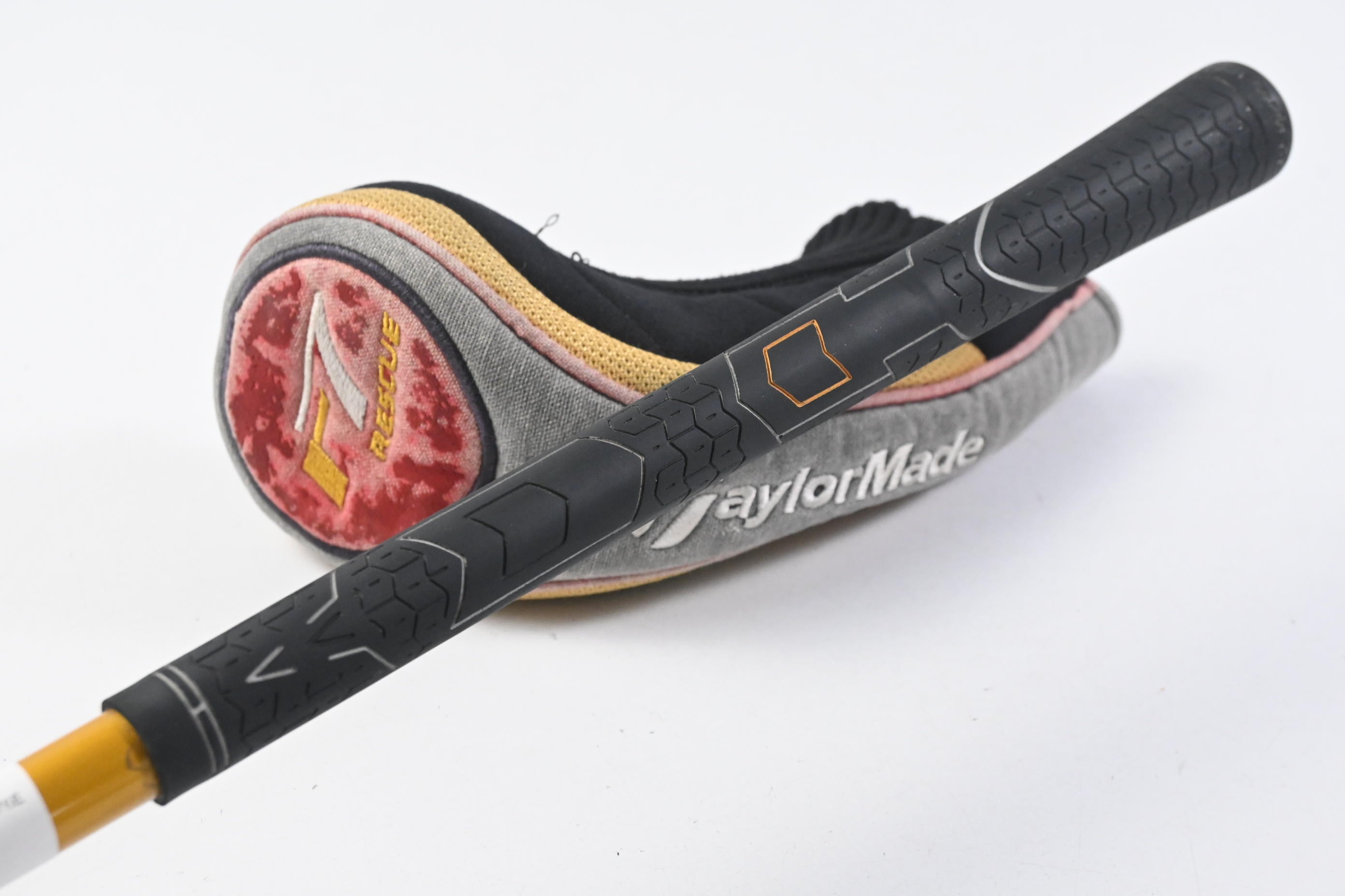 Taylormade R7 Draw #3 Hybrid / 19 Degree / Regular Flex REAX 55 Shaft