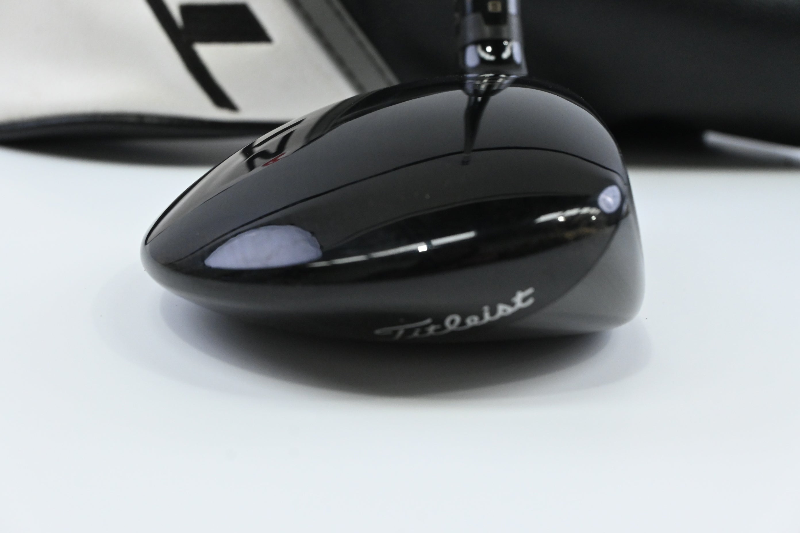 Titleist TSR3 #3 Wood / 15 Degree / Regular Flex HZRDUS Gen4 Black 70 Shaft