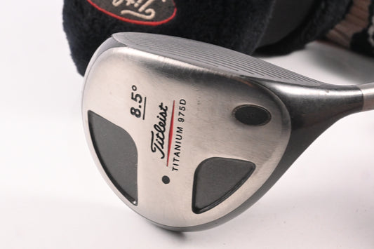 Titleist 975 D Driver / 8.5 Degree / Stiff Flex Dynamic Gold S300 Shaft