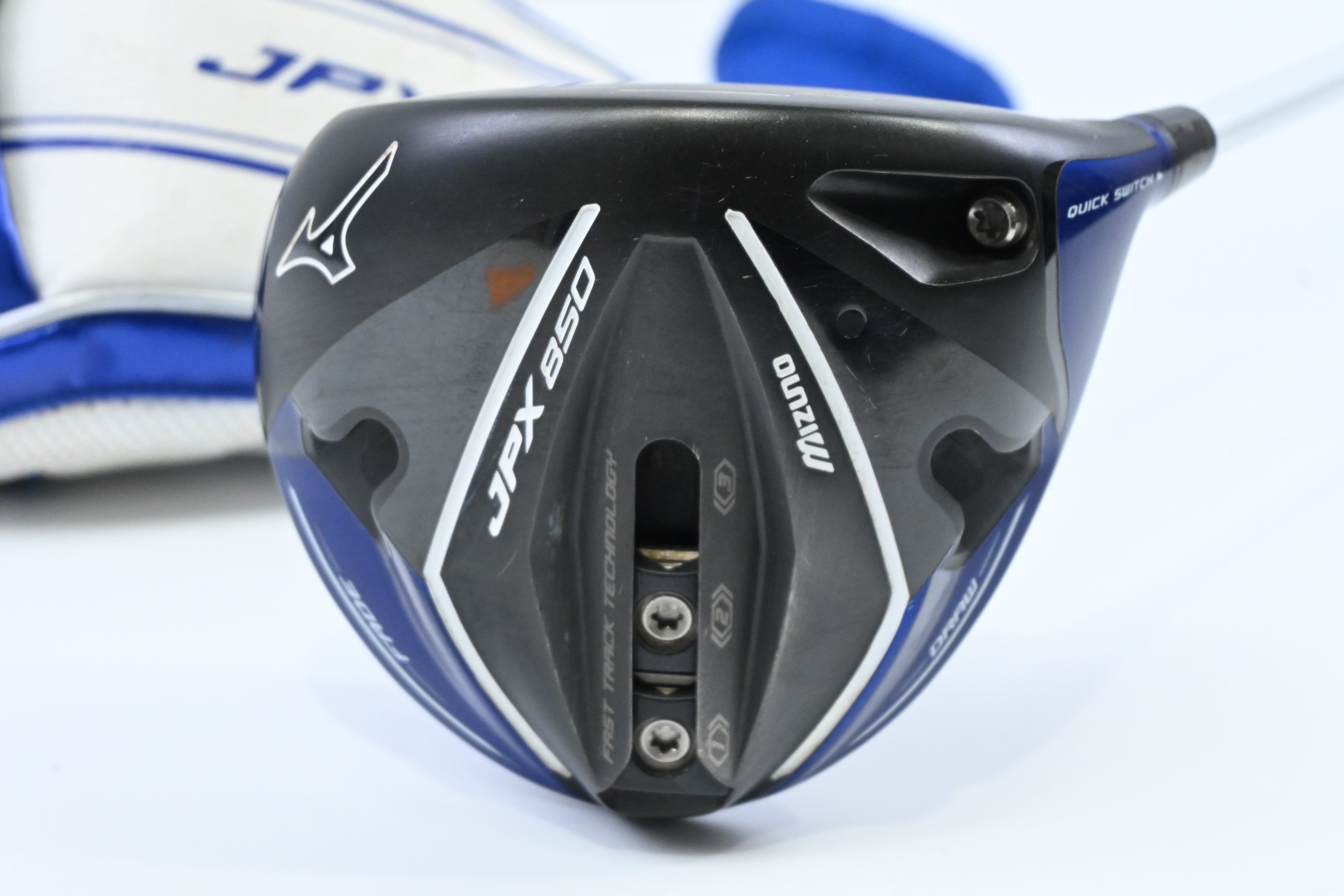 Mizuno JPX 850 Driver / 7.5-11.5 Degree / Regular Flex Fujikura Orochi 55 Shaft