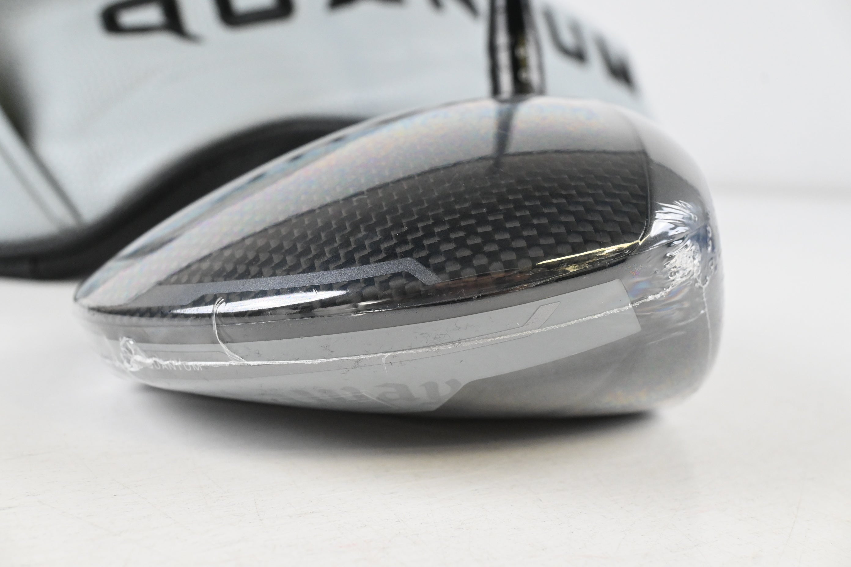 Callaway Quantum Max Driver / 10.5 Degree / Regular Flex Denali Frost Silver 50