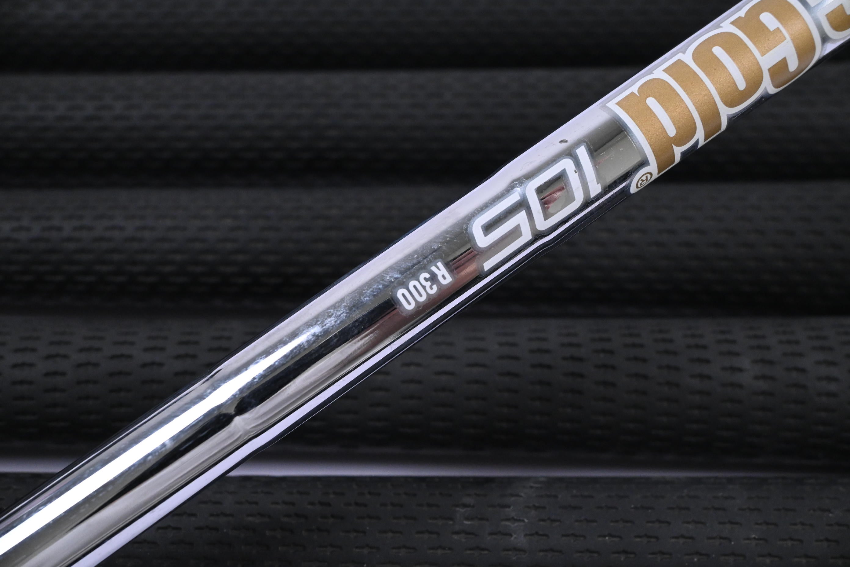 Ping i525 Irons / 5-PW+GW / Blue Dot / Regular Flex Dynamic Gold 105 R300 Shafts